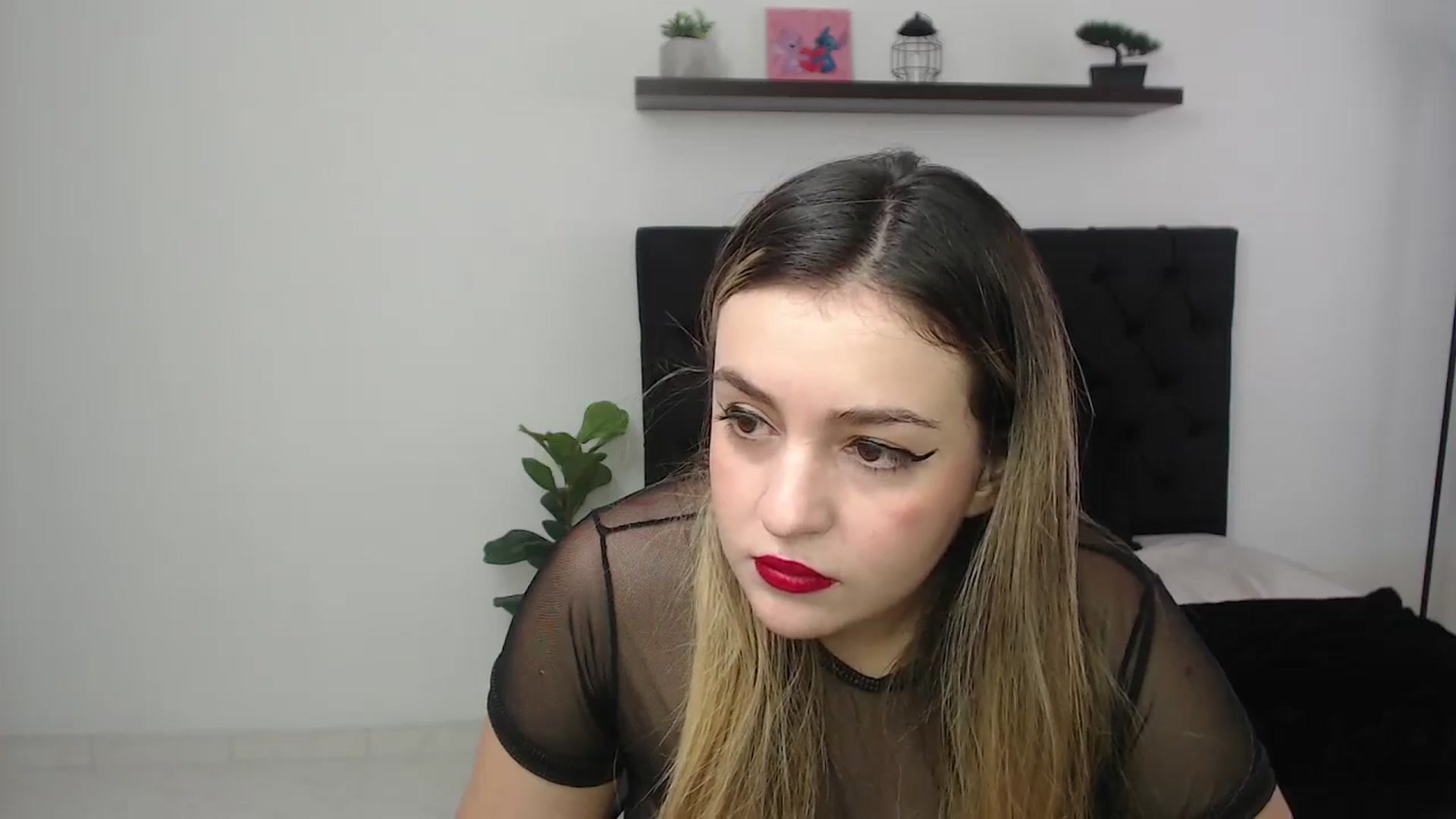 Gallery image thumbnail from CamilleDucan's myfreecams stream on, 11/20/2025, 14:26 image 12 of 20
