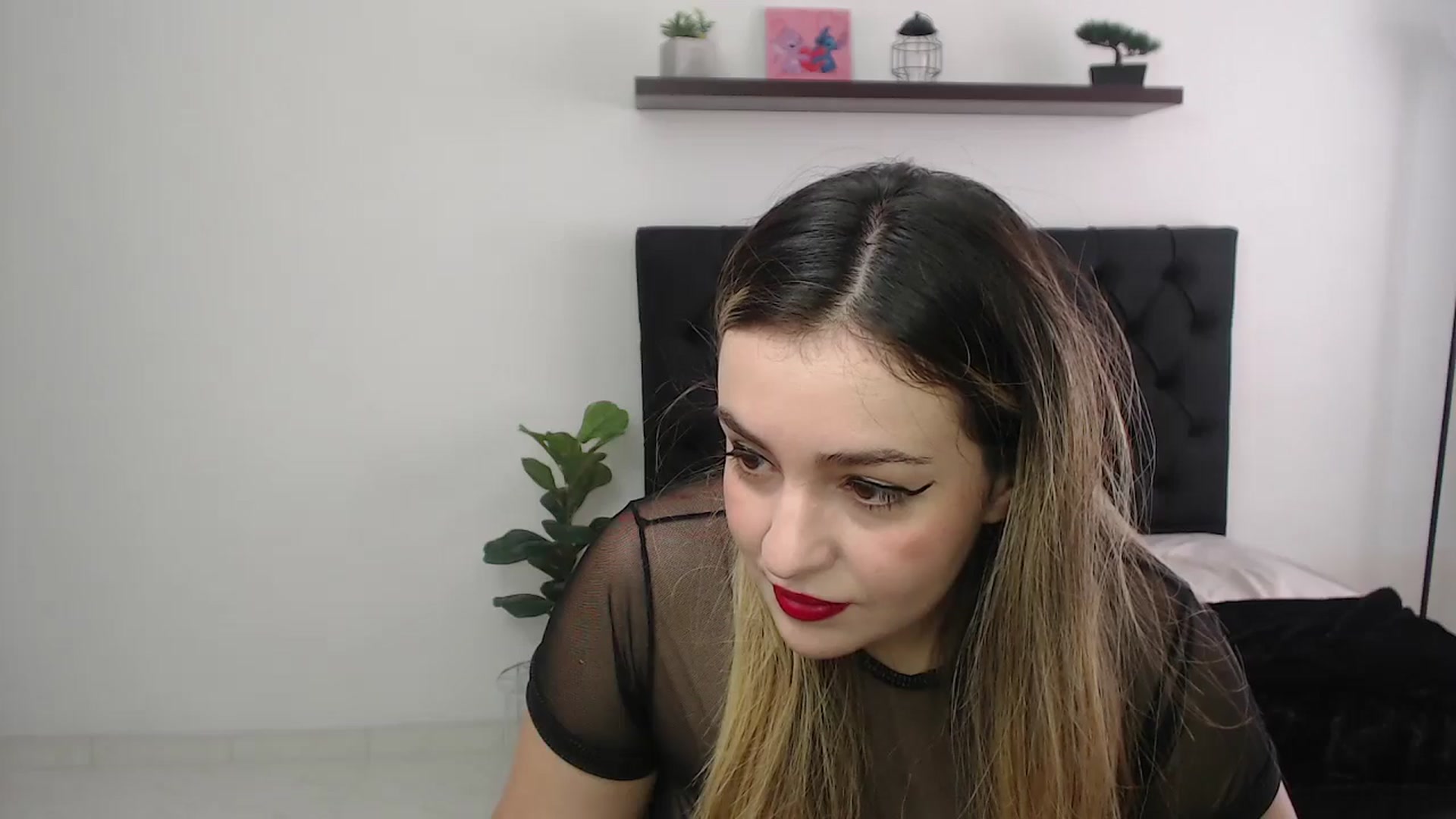 Gallery image thumbnail from CamilleDucan's myfreecams stream on, 11/20/2025, 14:26 image 15 of 20