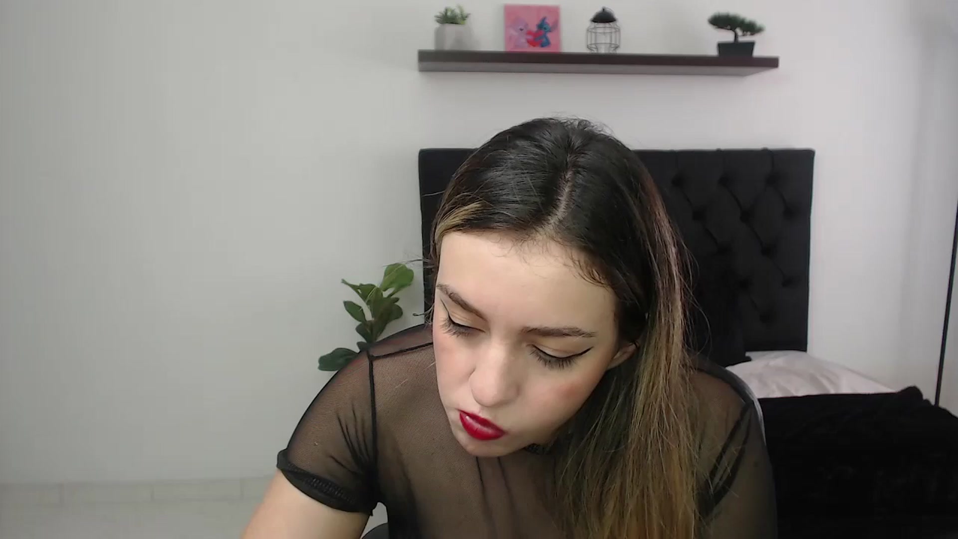 Gallery image thumbnail from CamilleDucan's myfreecams stream on, 11/20/2025, 16:18 image 1 of 20