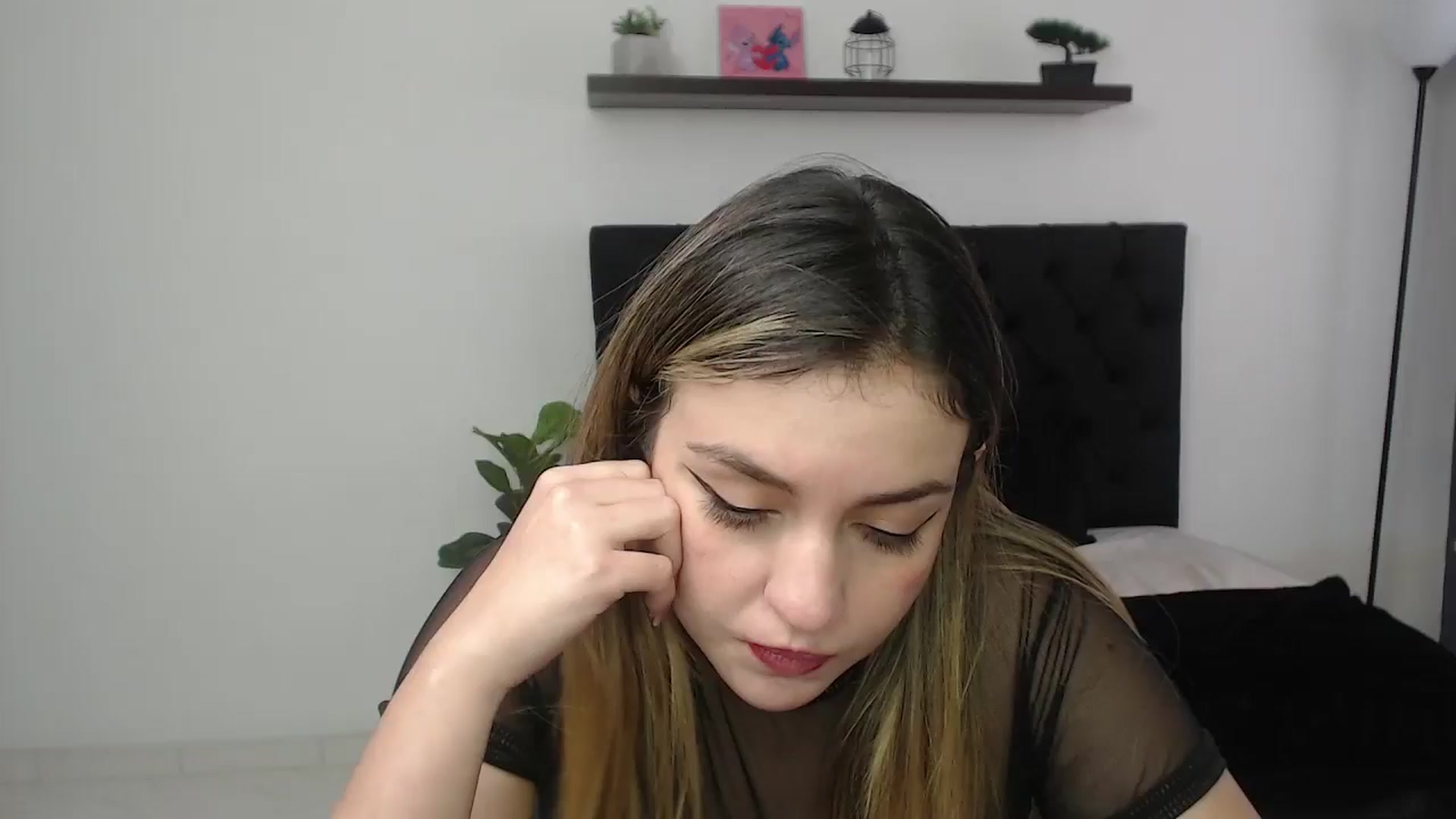 Gallery image thumbnail from CamilleDucan's myfreecams stream on, 11/20/2025, 16:18 image 19 of 20