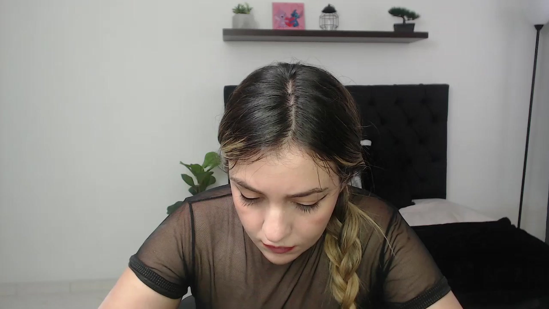 Gallery image thumbnail from CamilleDucan's myfreecams stream on, 11/20/2025, 18:36 image 7 of 20