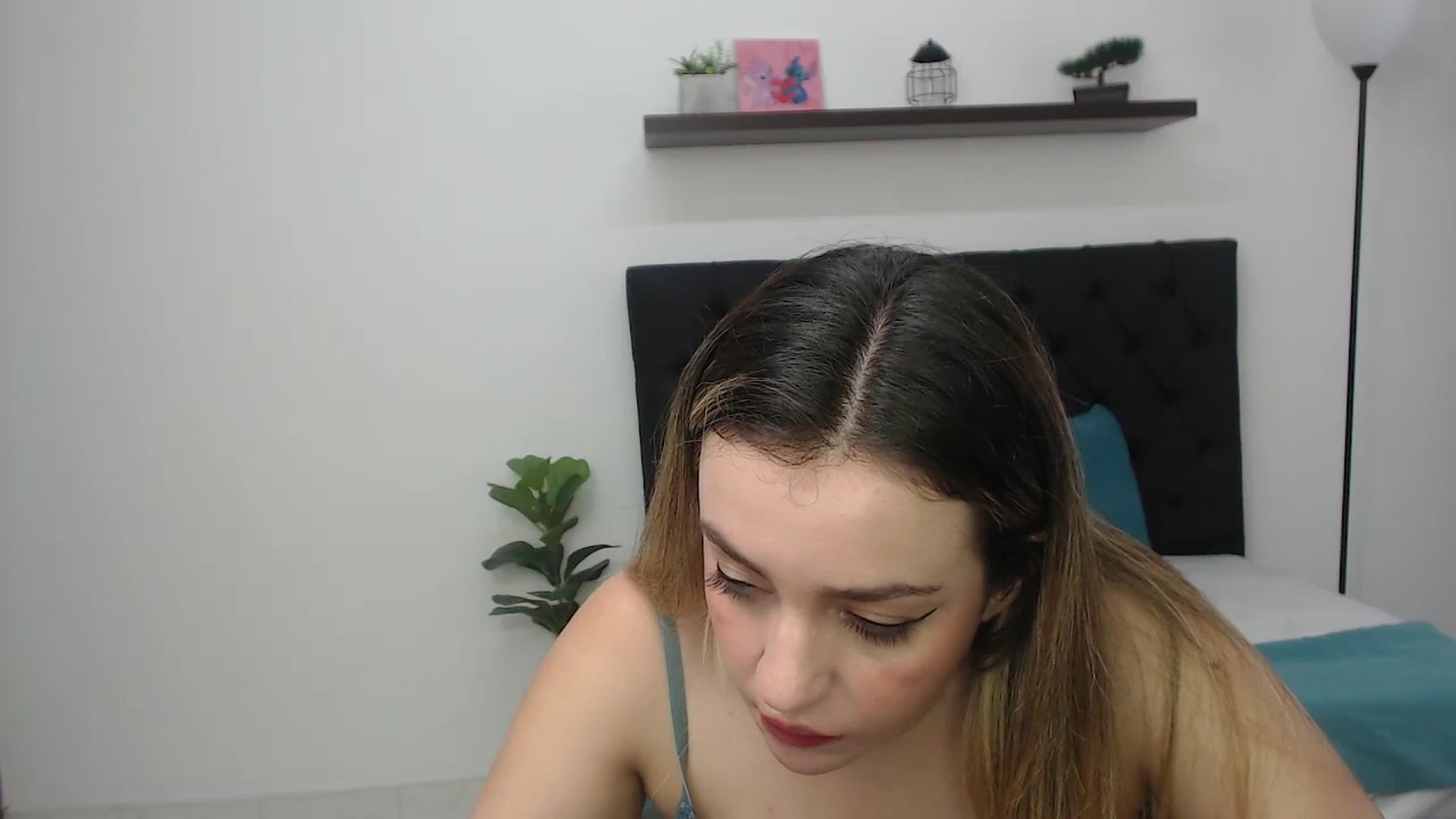 Gallery image thumbnail from CamilleDucan's myfreecams stream on, 11/24/2025, 14:58 image 8 of 20