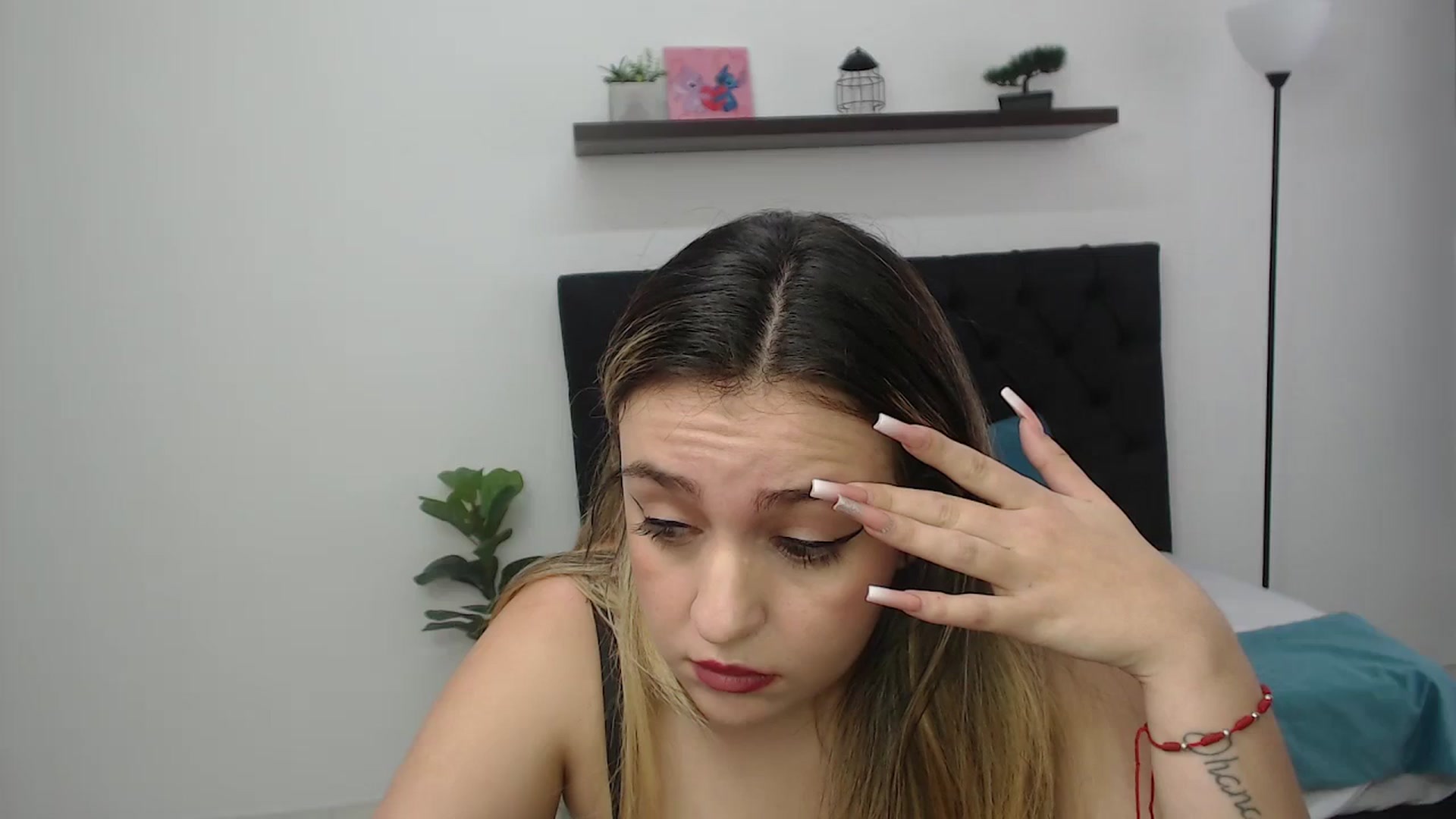 Gallery image thumbnail from CamilleDucan's myfreecams stream on, 11/25/2025, 17:16 image 6 of 20