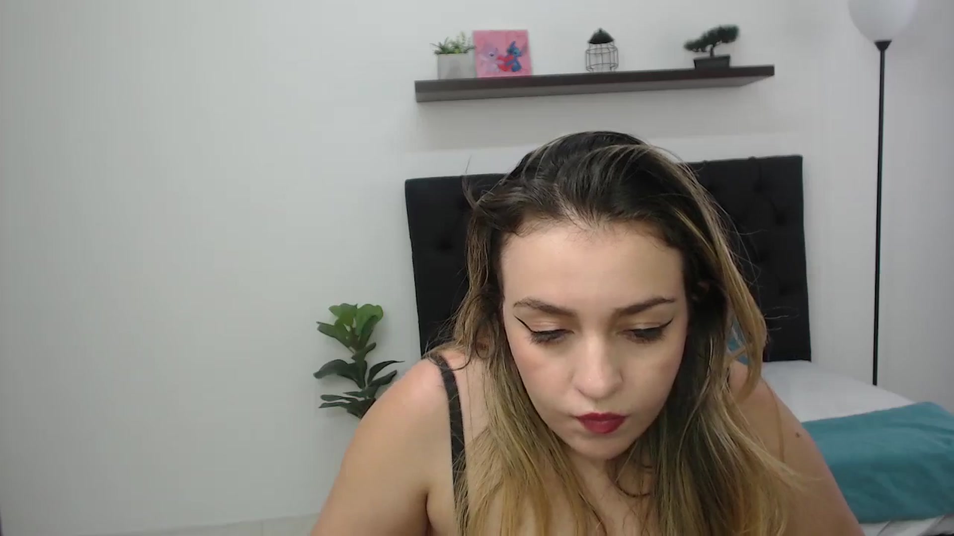 Gallery image thumbnail from CamilleDucan's myfreecams stream on, 11/25/2025, 17:37 image 3 of 20