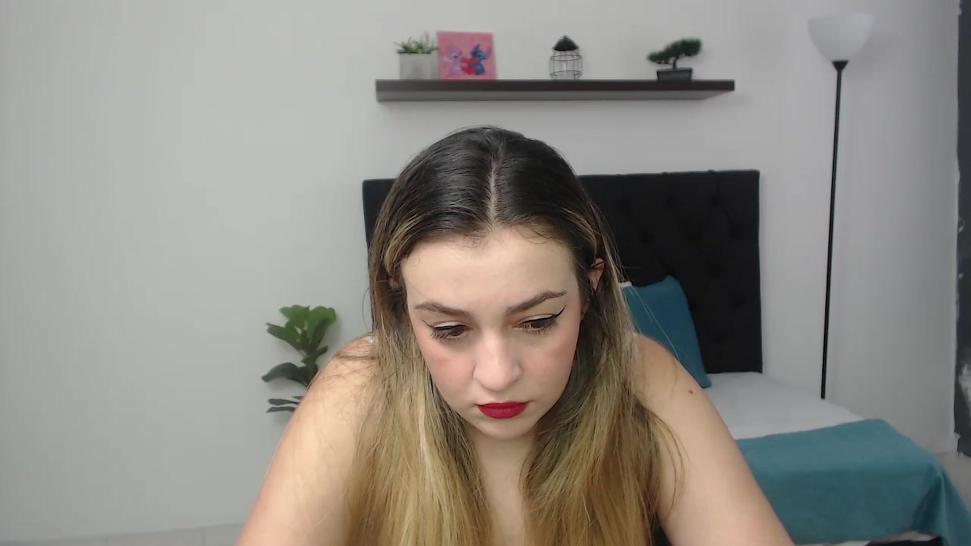 Gallery image thumbnail from CamilleDucan's myfreecams stream on, 11/27/2025, 14:26 image 5 of 20
