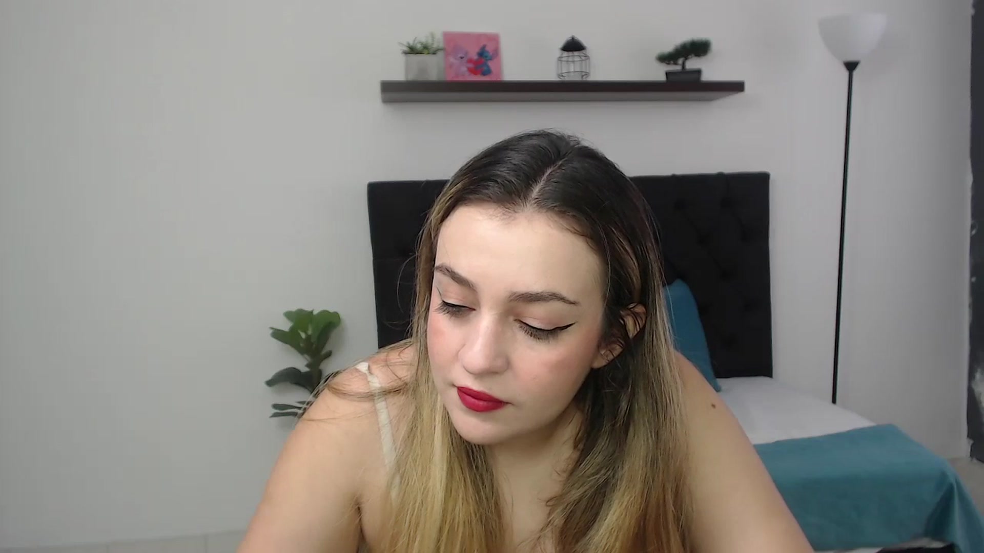 Gallery image thumbnail from CamilleDucan's myfreecams stream on, 11/27/2025, 14:26 image 7 of 20