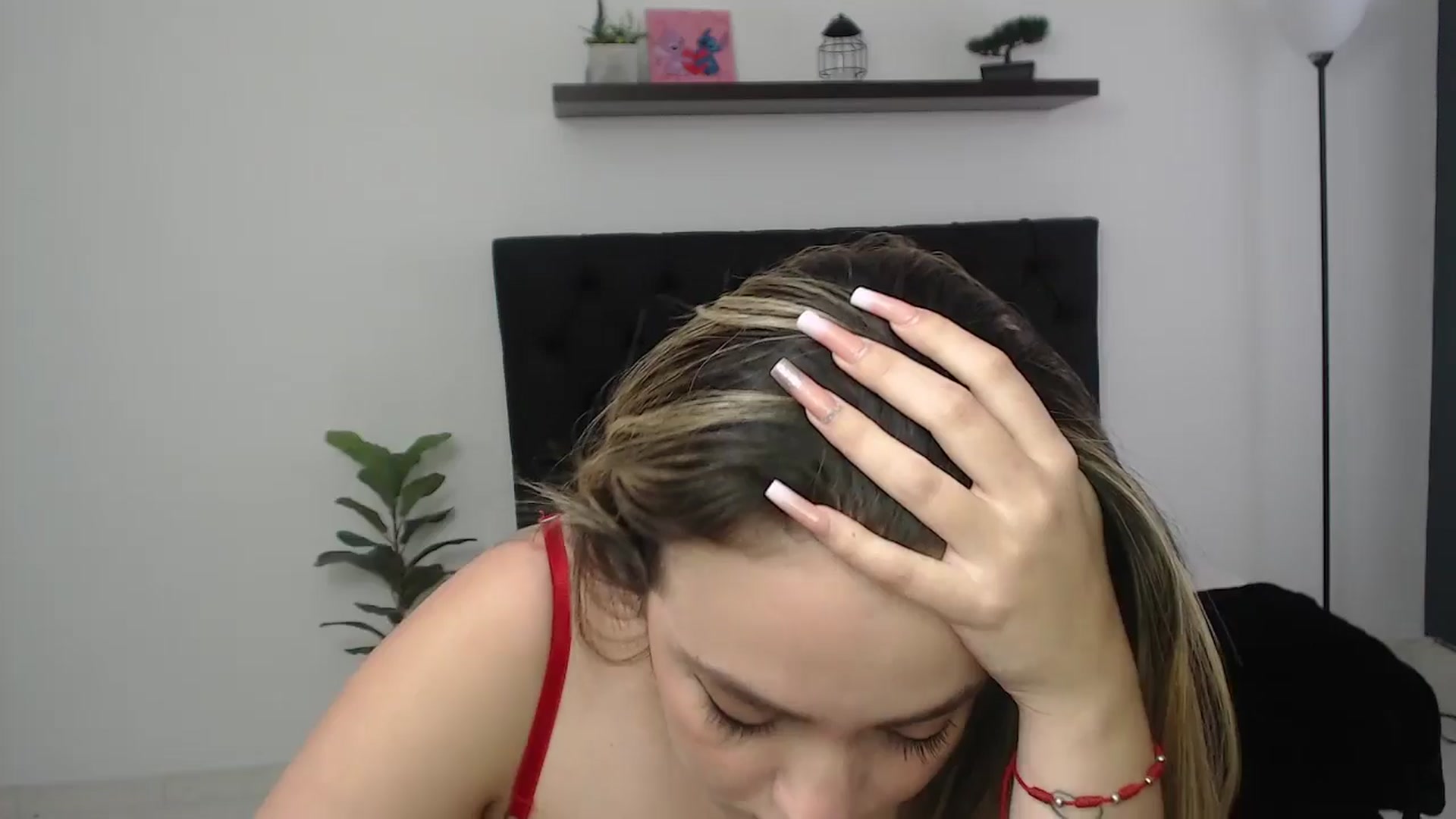 Gallery image thumbnail from CamilleDucan's myfreecams stream on, 12/01/2025, 15:51 image 20 of 20