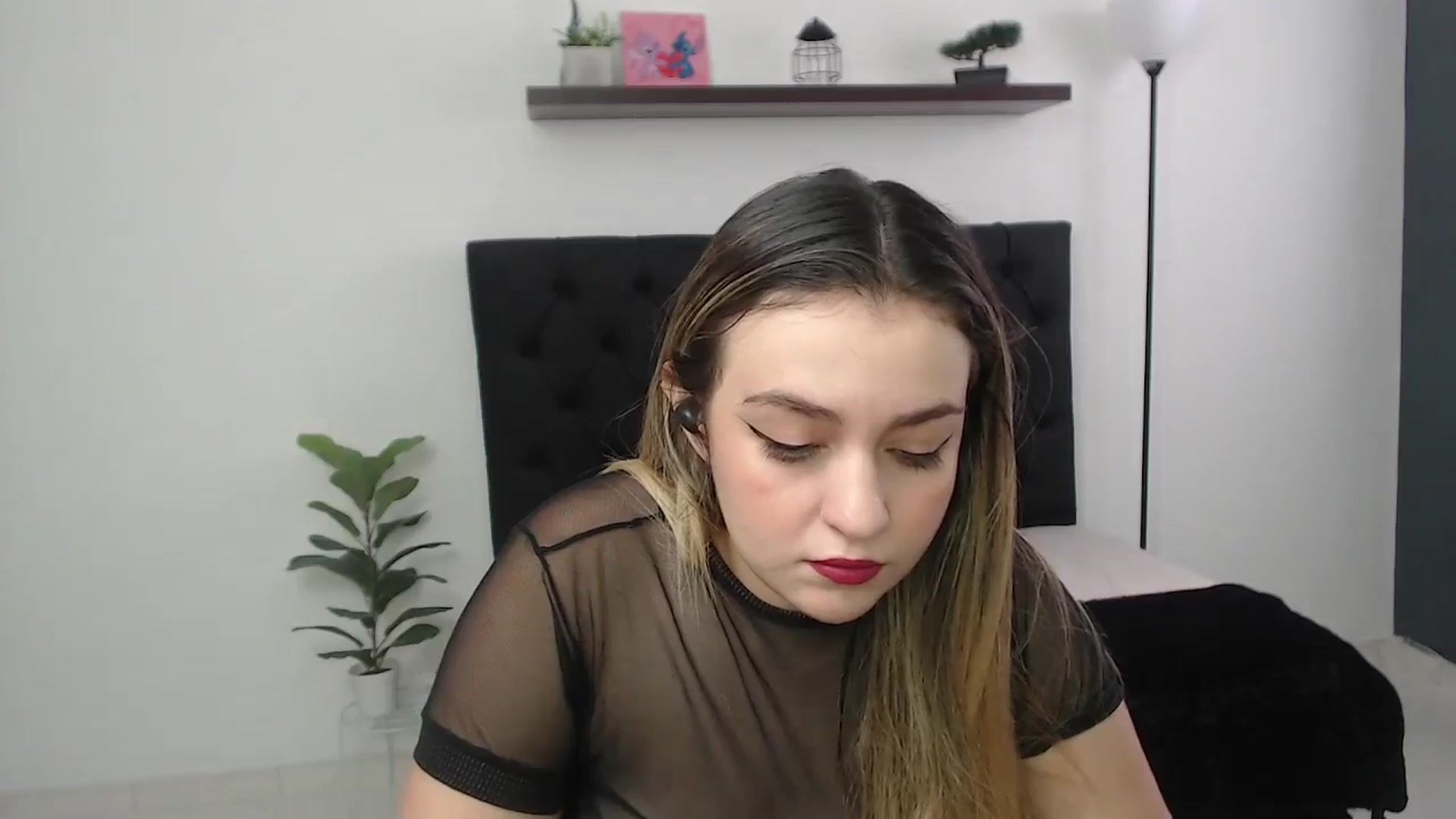 Gallery image thumbnail from CamilleDucan's myfreecams stream on, 12/03/2025, 14:31 image 20 of 20