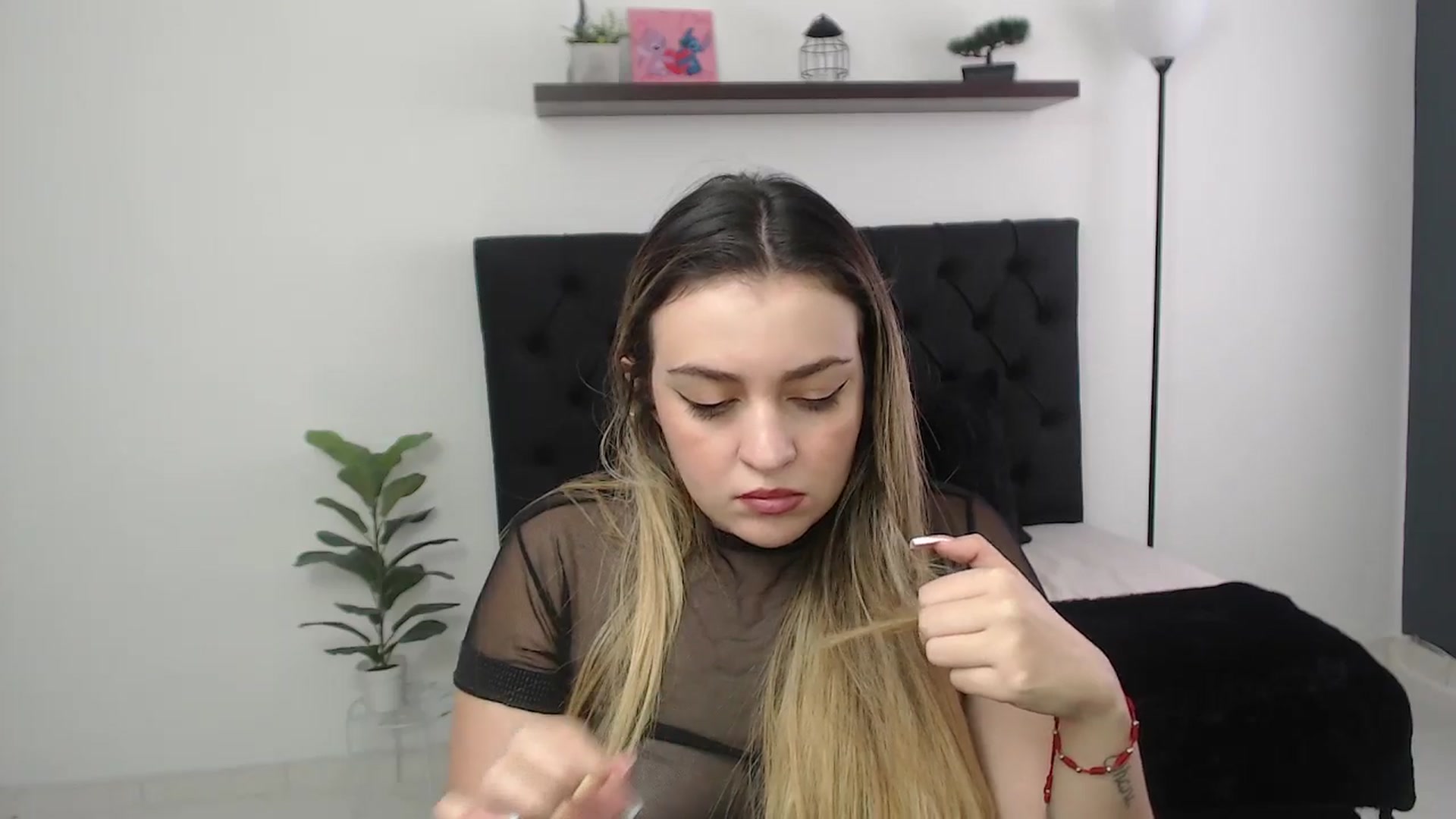 Gallery image thumbnail from CamilleDucan's myfreecams stream on, 12/03/2025, 14:54 image 14 of 20