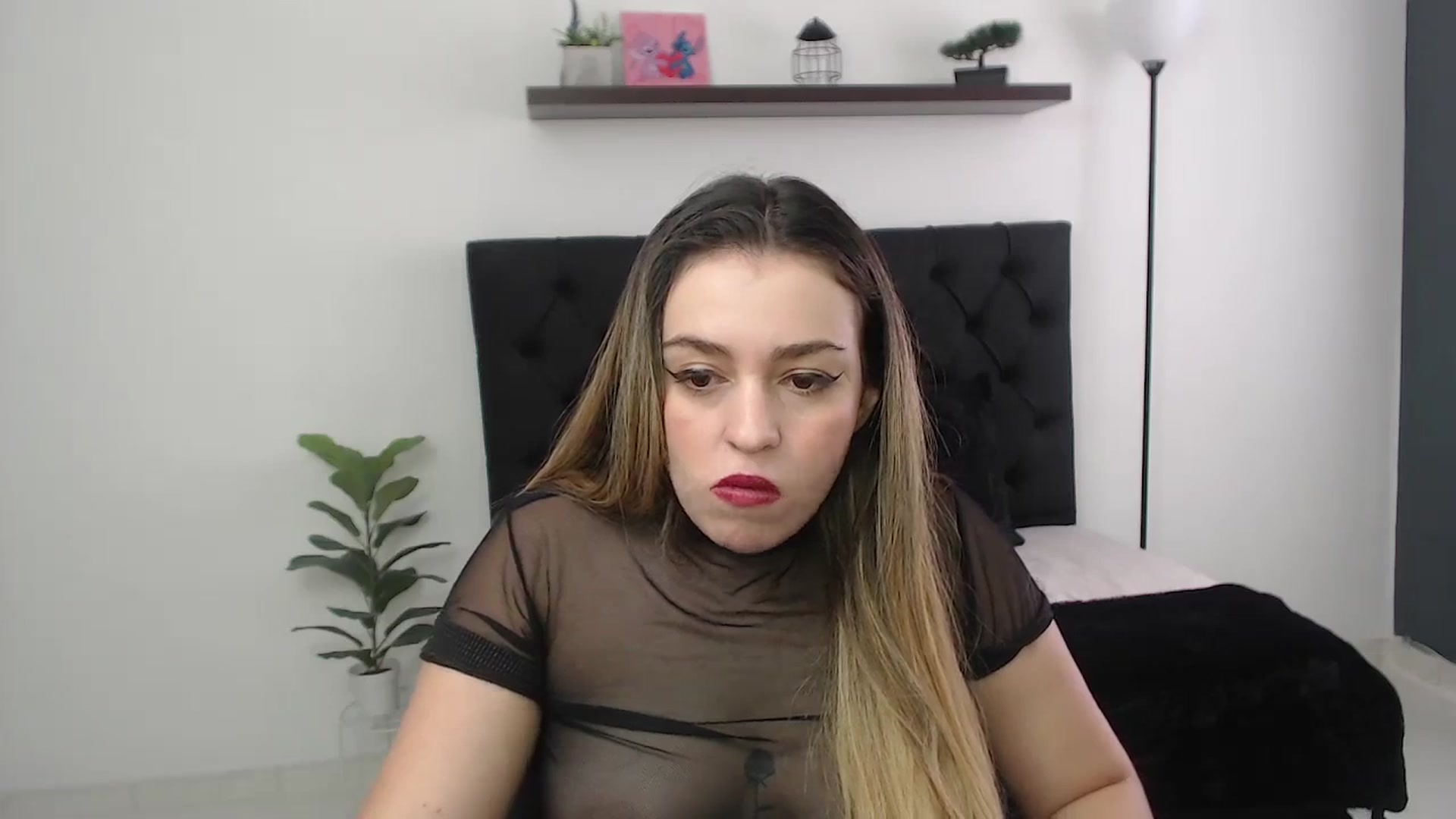 Gallery image thumbnail from CamilleDucan's myfreecams stream on, 12/03/2025, 14:54 image 4 of 20