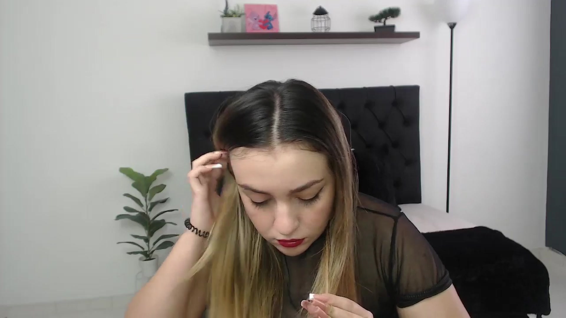Gallery image thumbnail from CamilleDucan's myfreecams stream on, 12/03/2025, 15:27 image 15 of 20