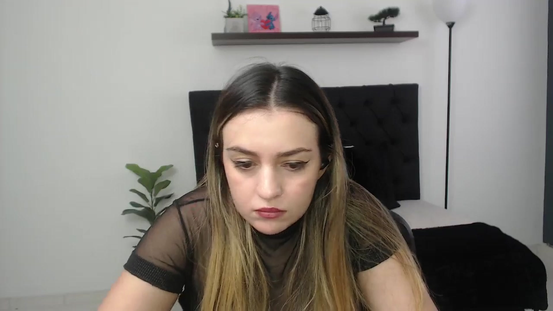 Gallery image thumbnail from CamilleDucan's myfreecams stream on, 12/03/2025, 17:31 image 13 of 20