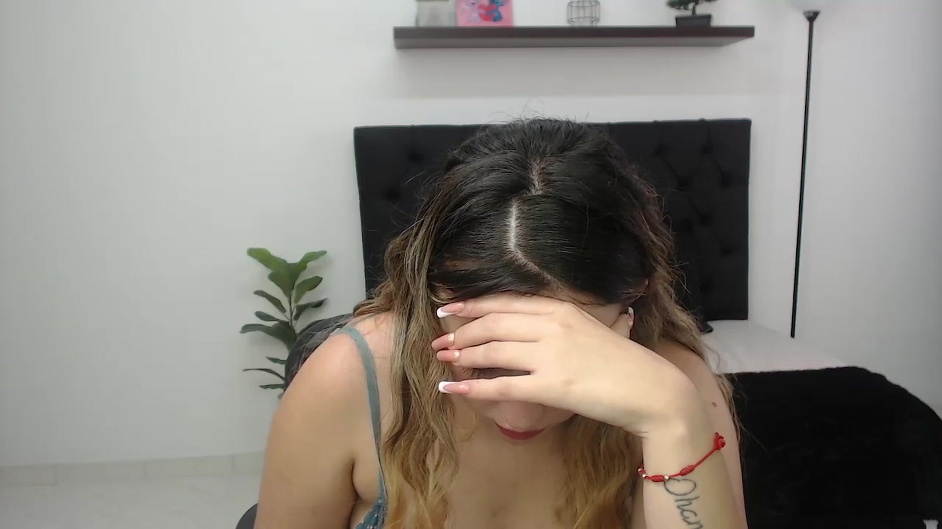 Gallery image thumbnail from CamilleDucan's myfreecams stream on, 12/05/2025, 17:12 image 12 of 20