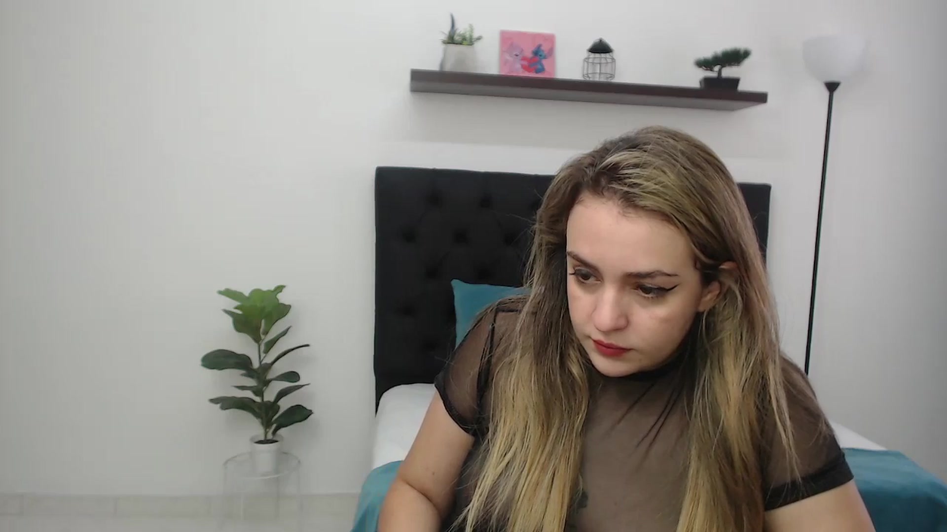 Gallery image thumbnail from CamilleDucan's myfreecams stream on, 01/09/2026, 14:43 image 17 of 20