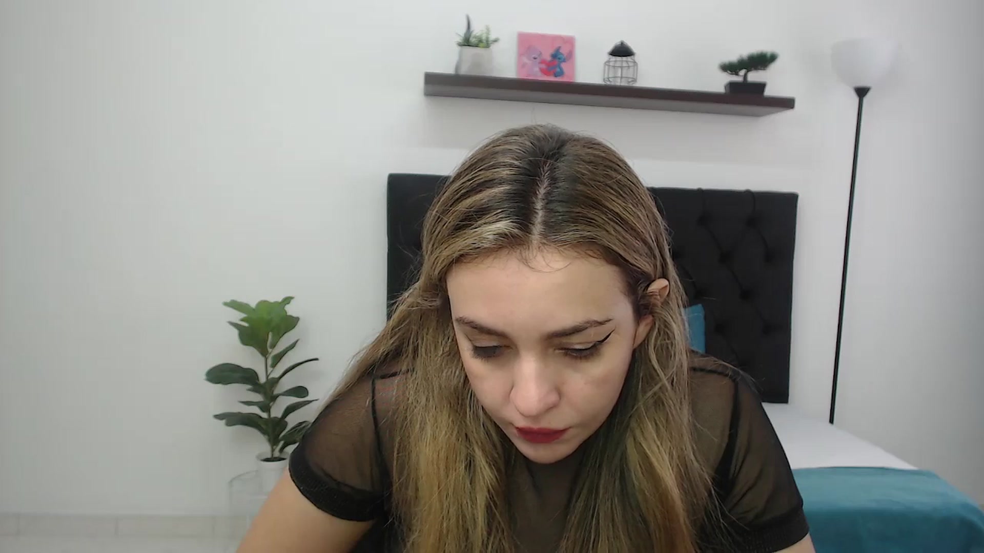 Gallery image thumbnail from CamilleDucan's myfreecams stream on, 01/09/2026, 15:21 image 14 of 20