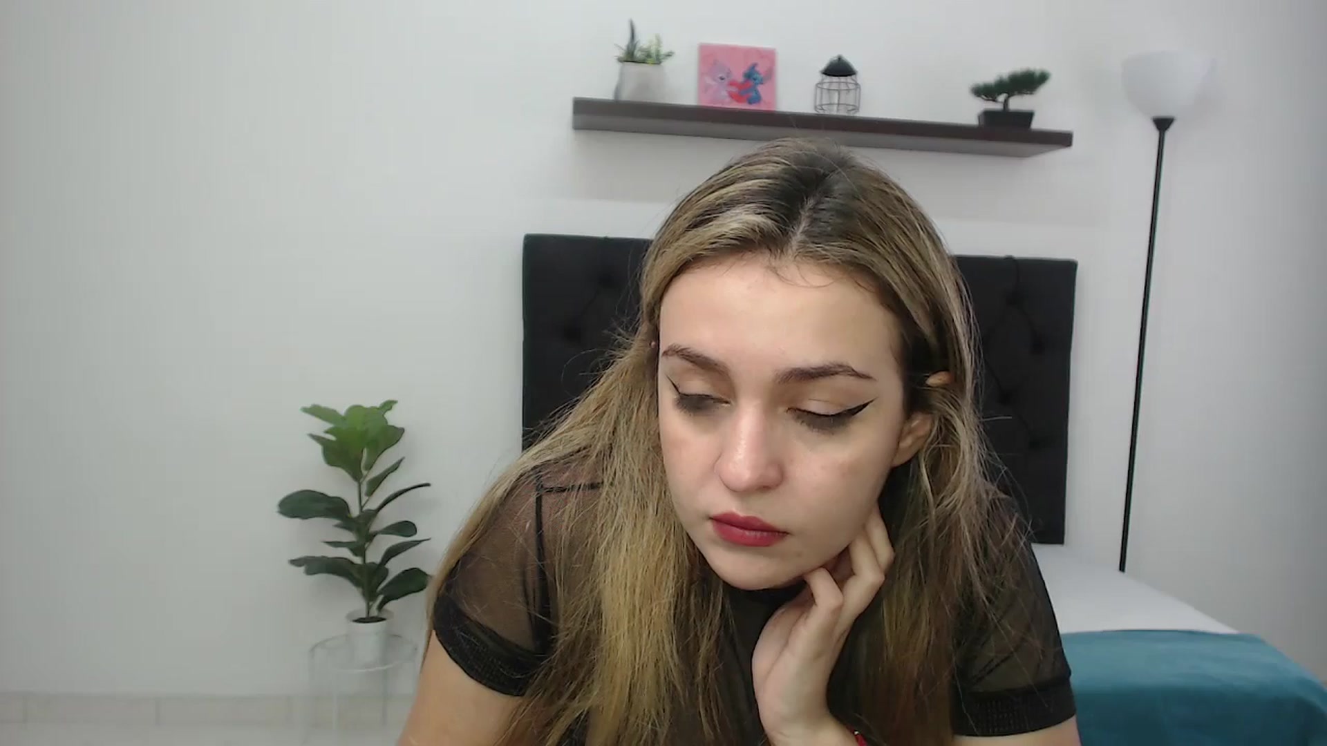 Gallery image thumbnail from CamilleDucan's myfreecams stream on, 01/09/2026, 15:21 image 7 of 20