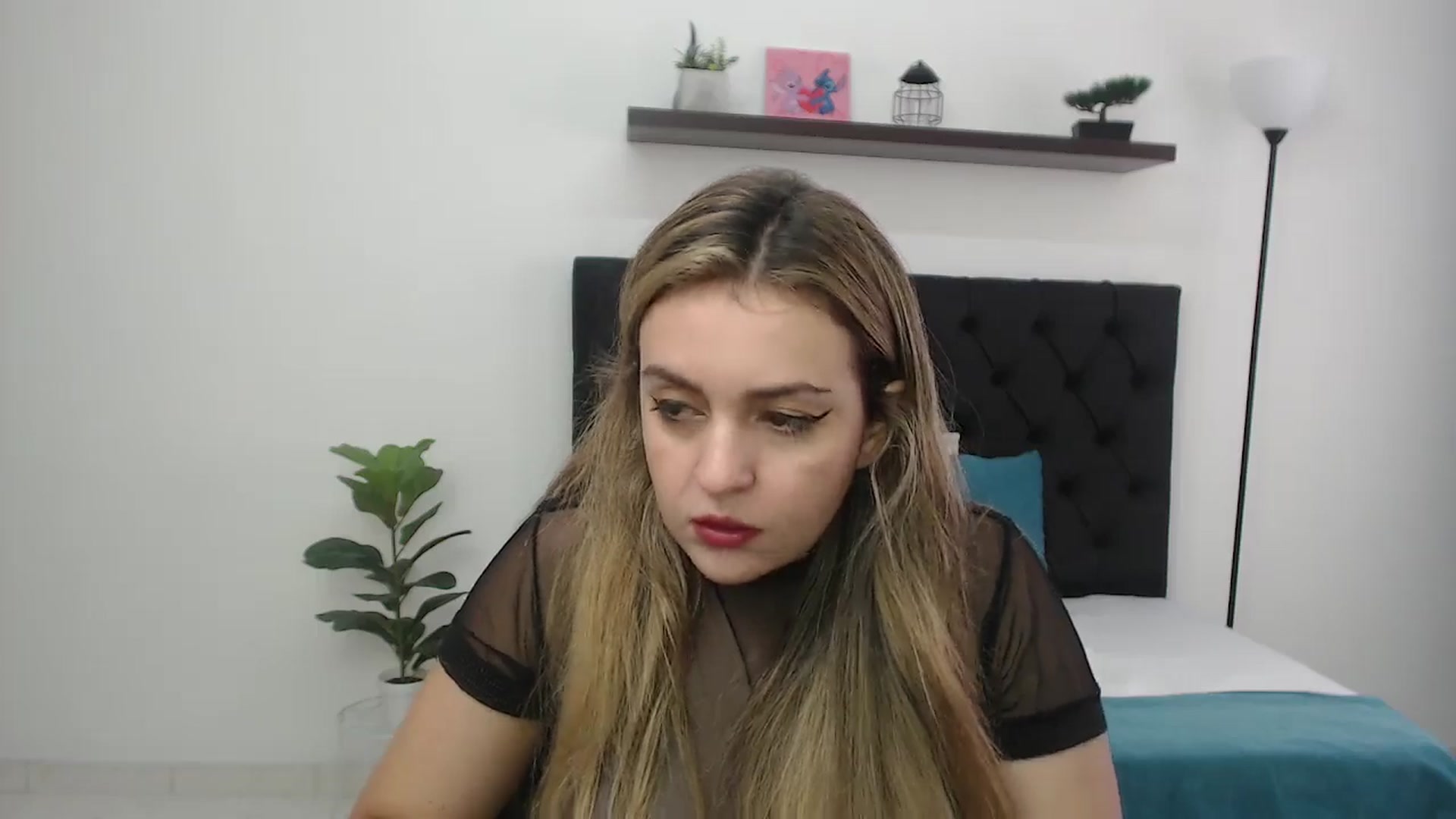 Gallery image thumbnail from CamilleDucan's myfreecams stream on, 01/09/2026, 15:21 image 10 of 20