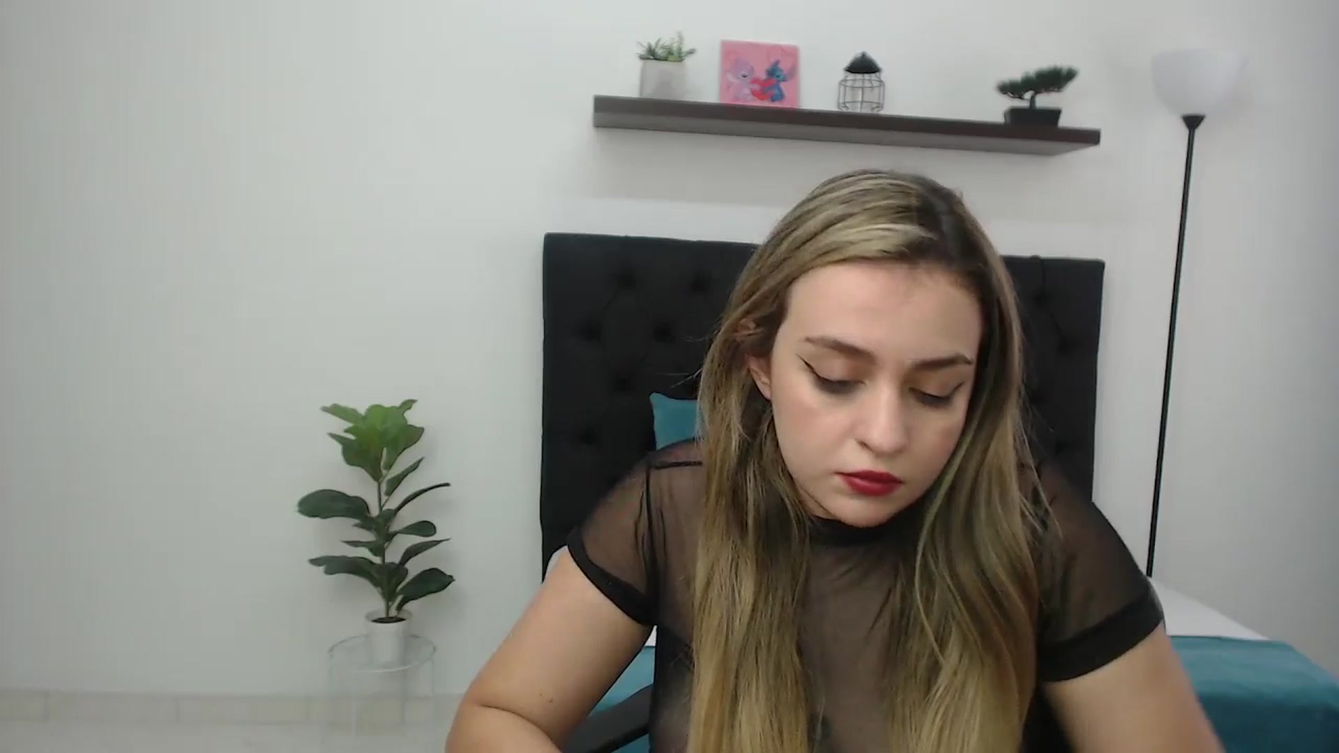 Gallery image thumbnail from CamilleDucan's myfreecams stream on, 01/09/2026, 19:00 image 8 of 20