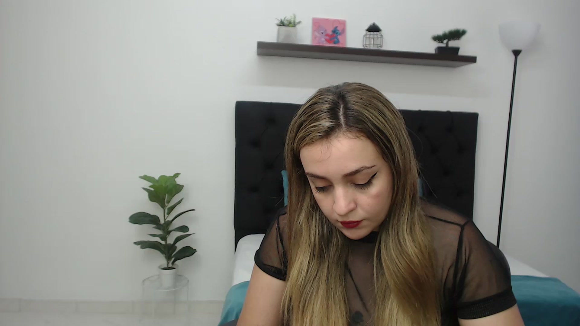 Gallery image thumbnail from CamilleDucan's myfreecams stream on, 01/09/2026, 19:00 image 11 of 20