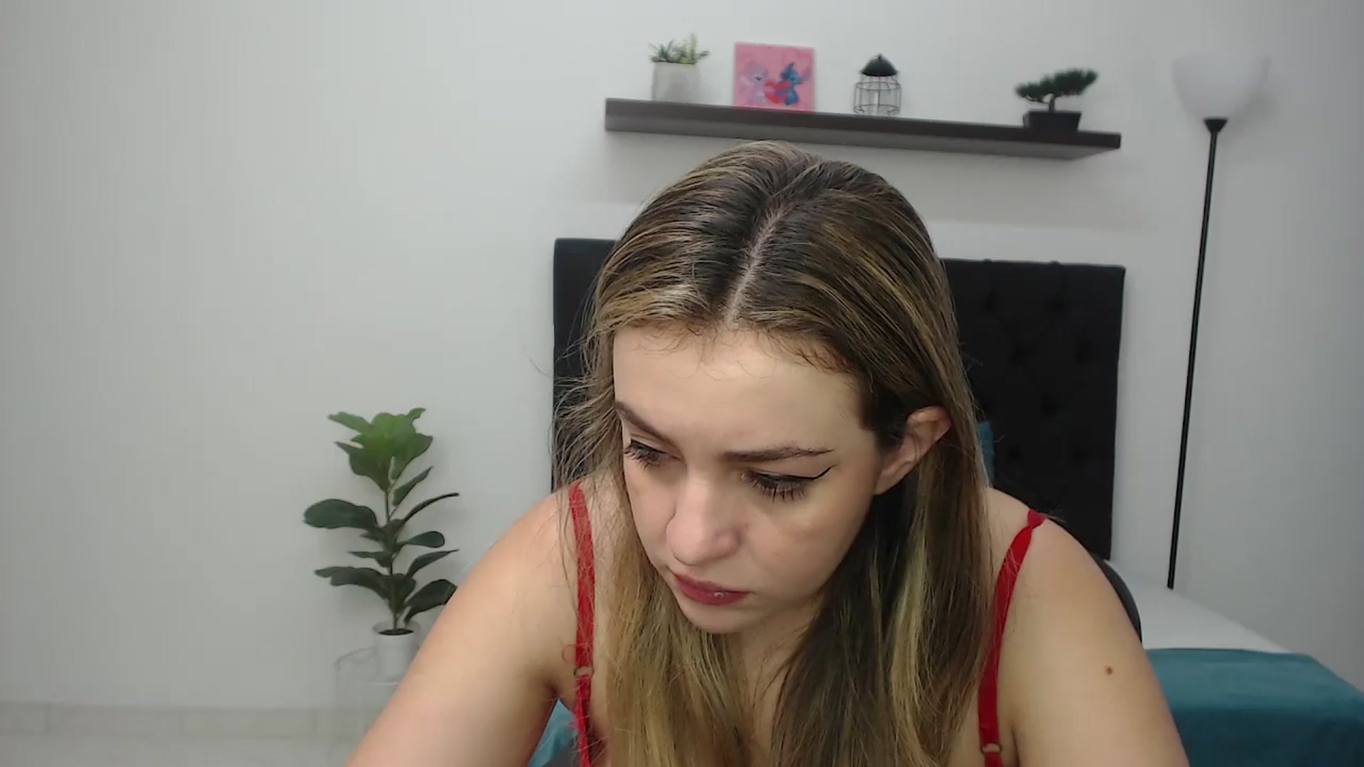 Gallery image thumbnail from CamilleDucan's myfreecams stream on, 01/10/2026, 13:46 image 4 of 20