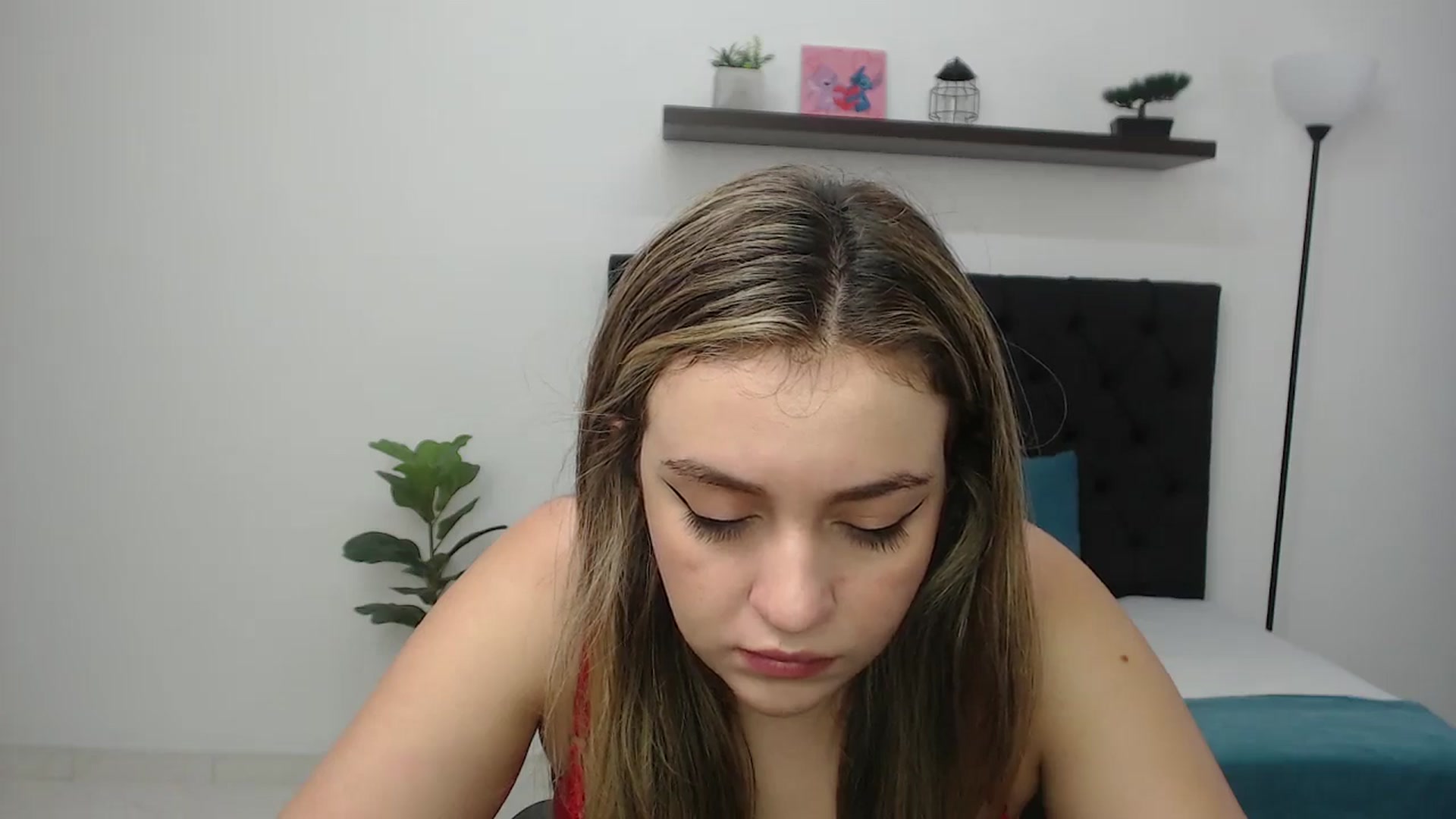Gallery image thumbnail from CamilleDucan's myfreecams stream on, 01/10/2026, 15:26 image 16 of 20