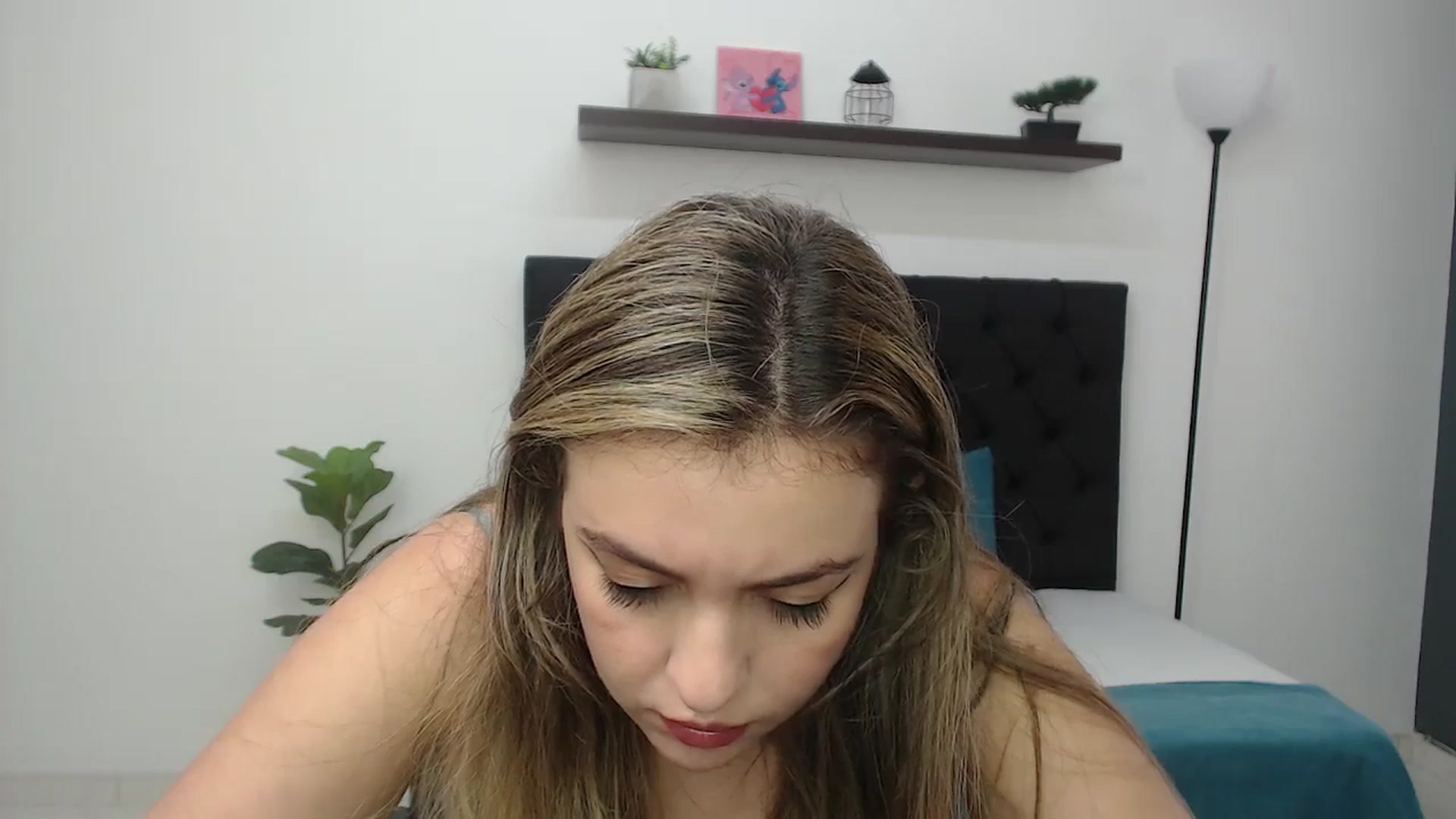 Gallery image thumbnail from CamilleDucan's myfreecams stream on, 01/12/2026, 15:59 image 7 of 20