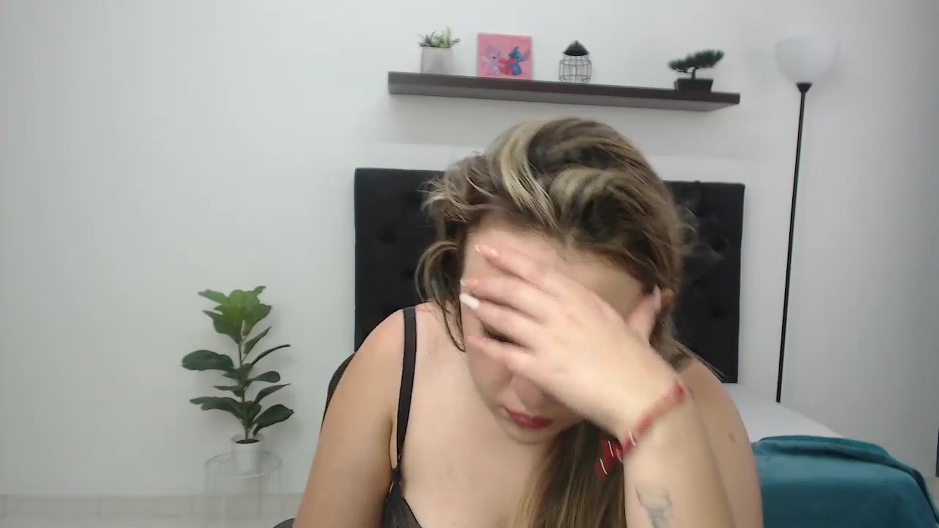 Gallery image thumbnail from CamilleDucan's myfreecams stream on, 01/13/2026, 15:27 image 13 of 20