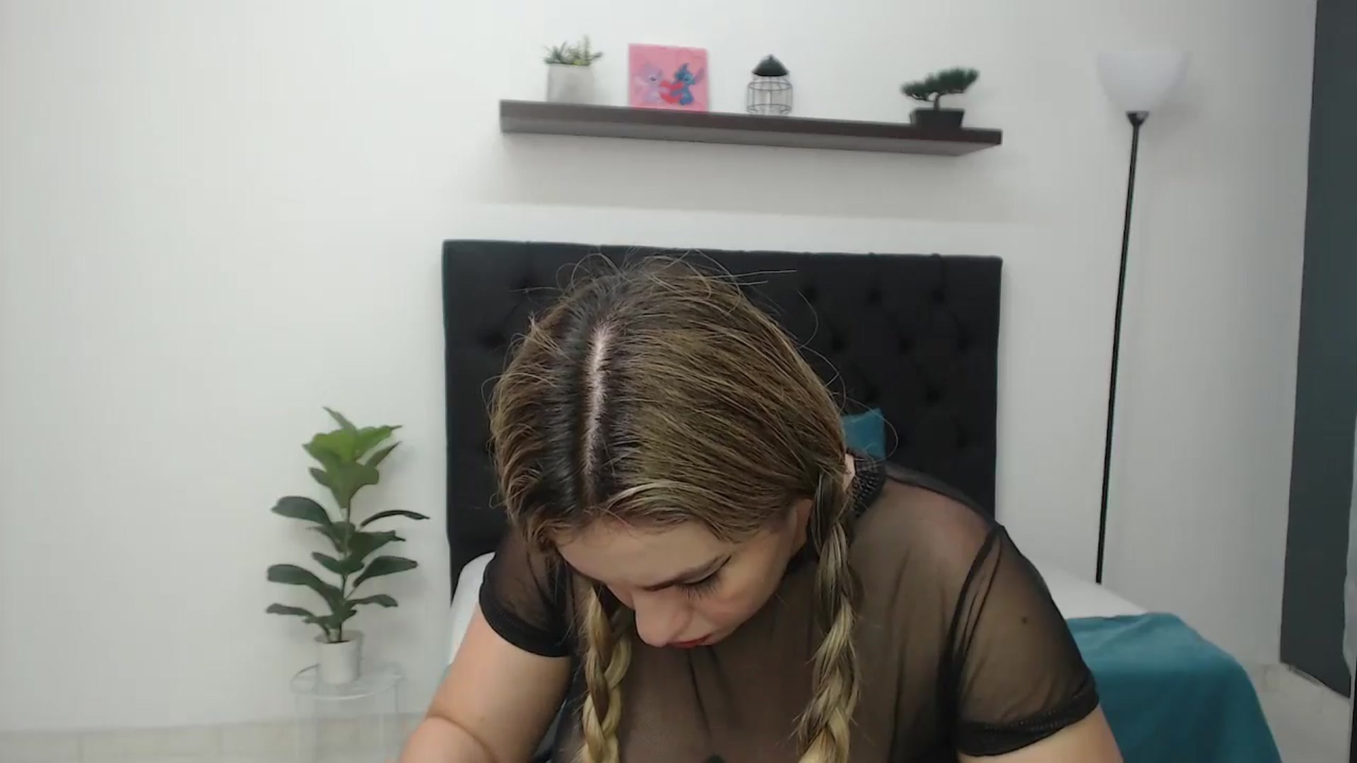 Gallery image thumbnail from CamilleDucan's myfreecams stream on, 01/15/2026, 15:57 image 9 of 20