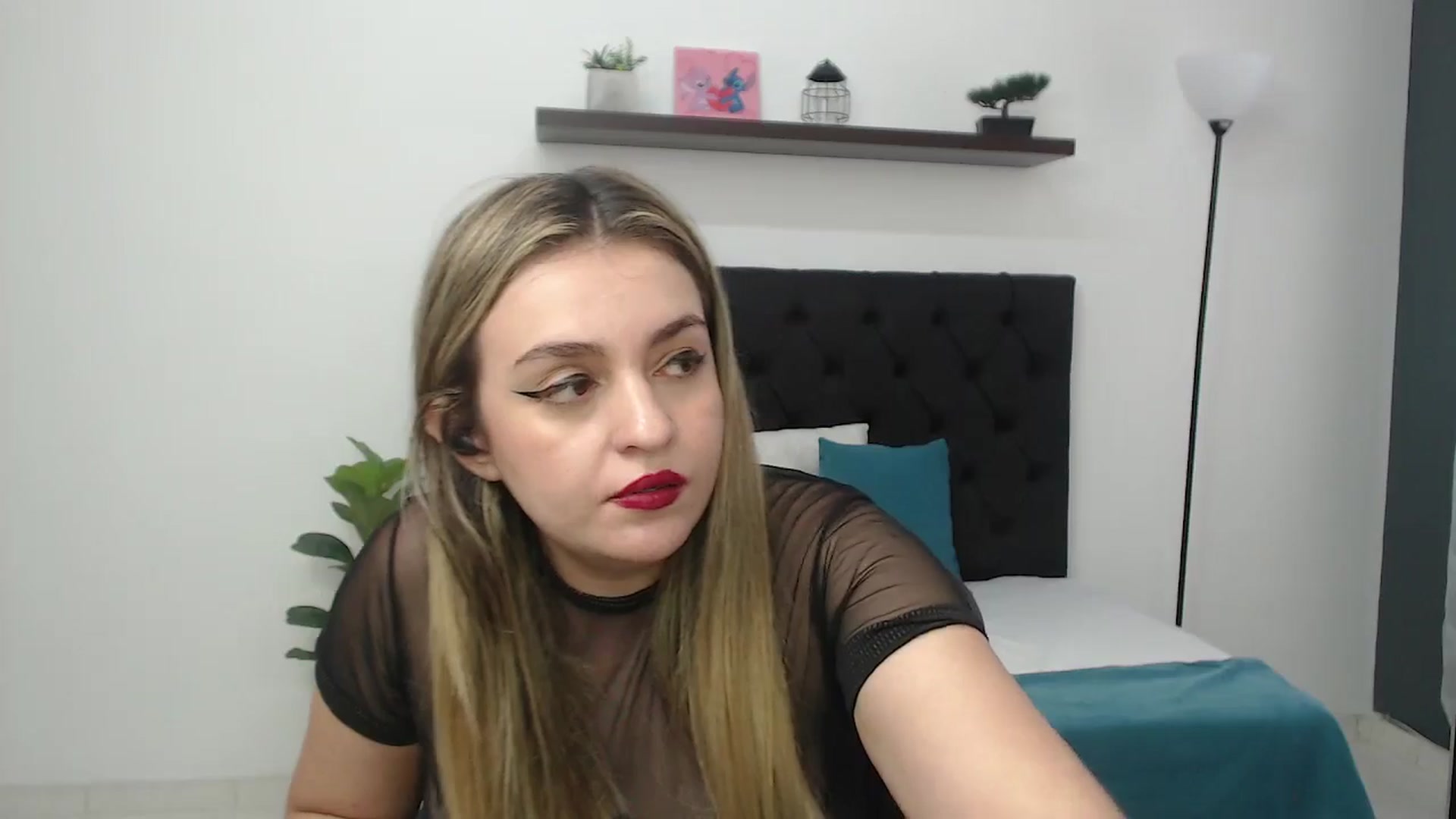 Gallery image thumbnail from CamilleDucan's myfreecams stream on, 01/15/2026, 17:38 image 18 of 20