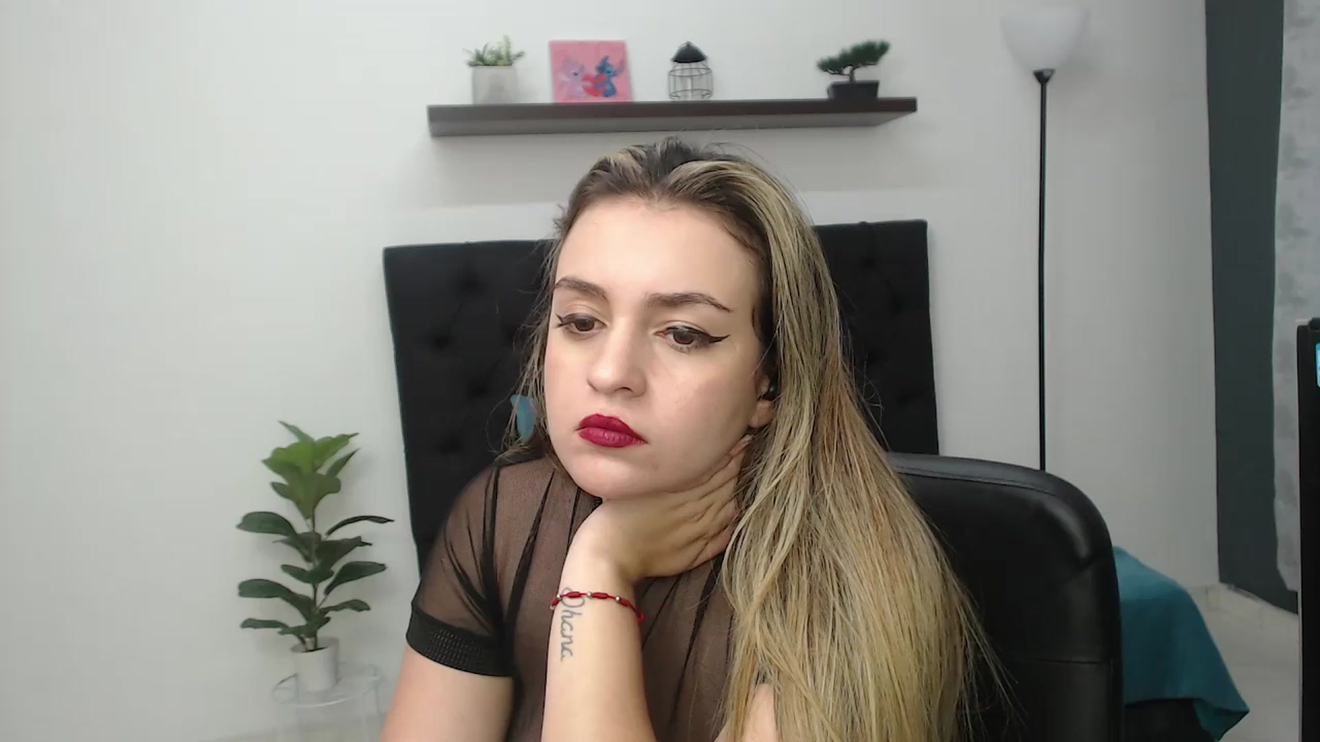 Gallery image thumbnail from CamilleDucan's myfreecams stream on, 01/15/2026, 19:01 image 19 of 20