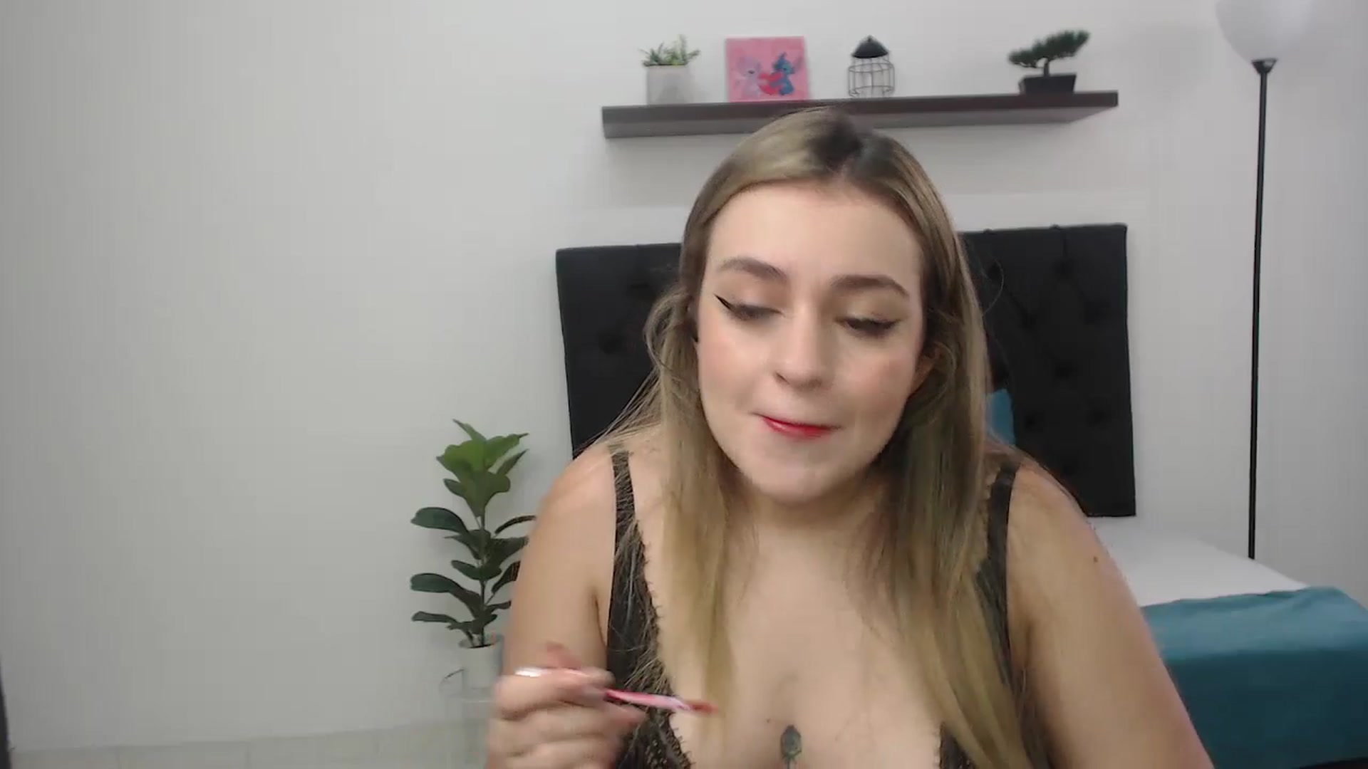 Gallery image thumbnail from CamilleDucan's myfreecams stream on, 01/17/2026, 13:25 image 5 of 20