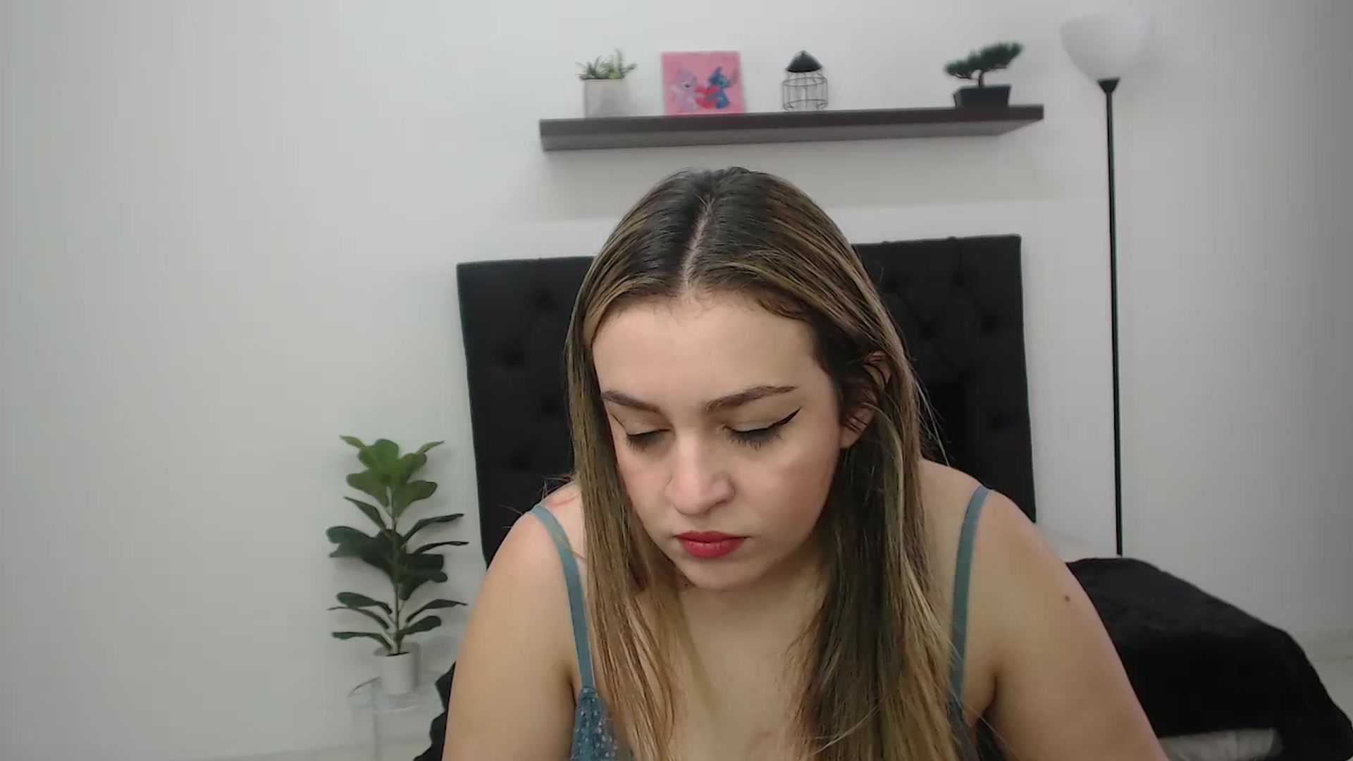 Gallery image thumbnail from CamilleDucan's myfreecams stream on, 02/03/2026, 14:06 image 7 of 20