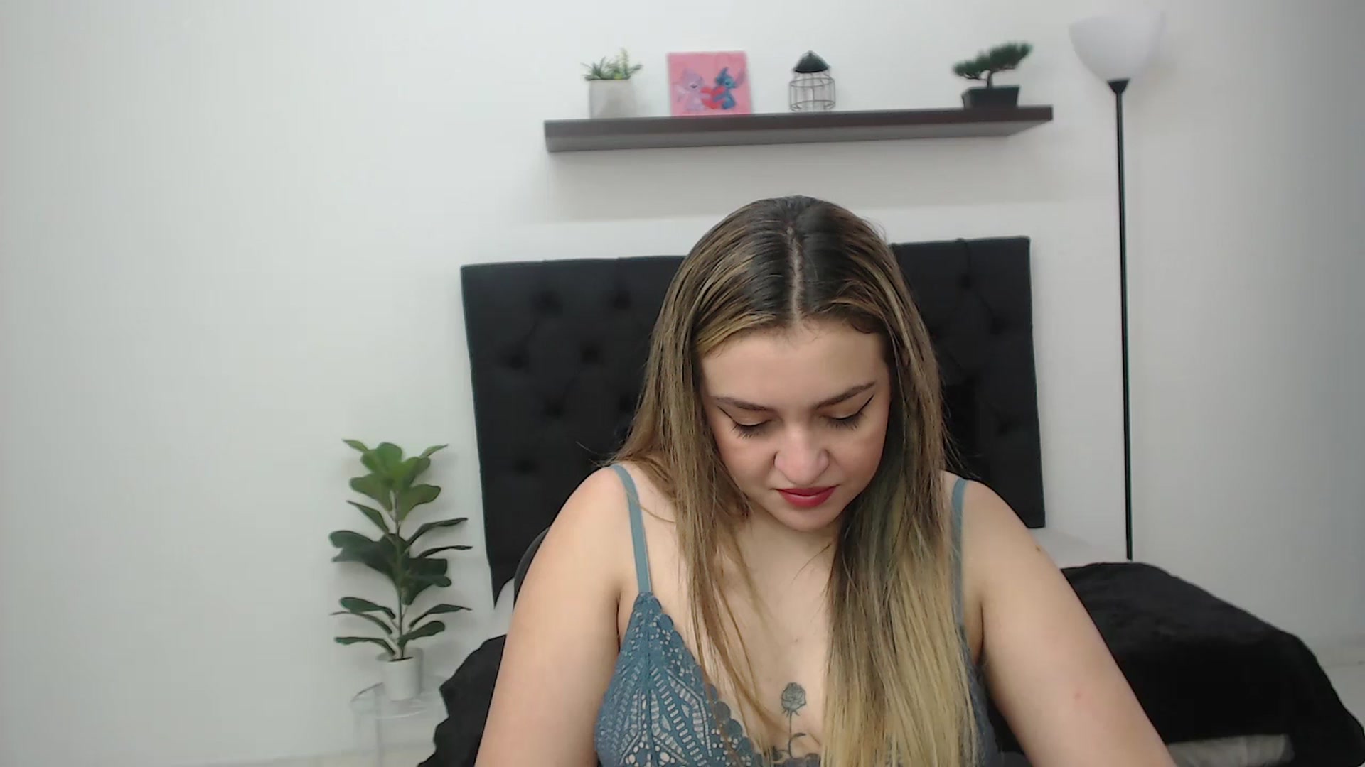 Gallery image thumbnail from CamilleDucan's myfreecams stream on, 02/03/2026, 14:06 image 13 of 20