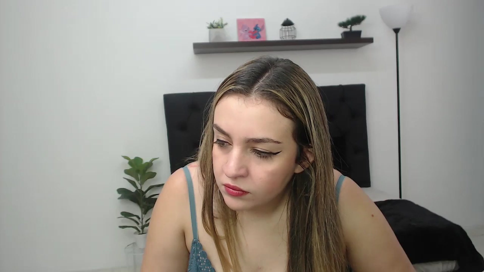 Gallery image thumbnail from CamilleDucan's myfreecams stream on, 02/03/2026, 14:06 image 18 of 20