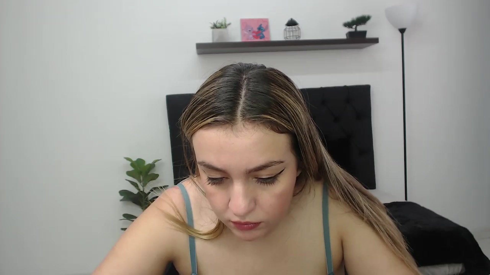 Gallery image thumbnail from CamilleDucan's myfreecams stream on, 02/03/2026, 15:23 image 15 of 20