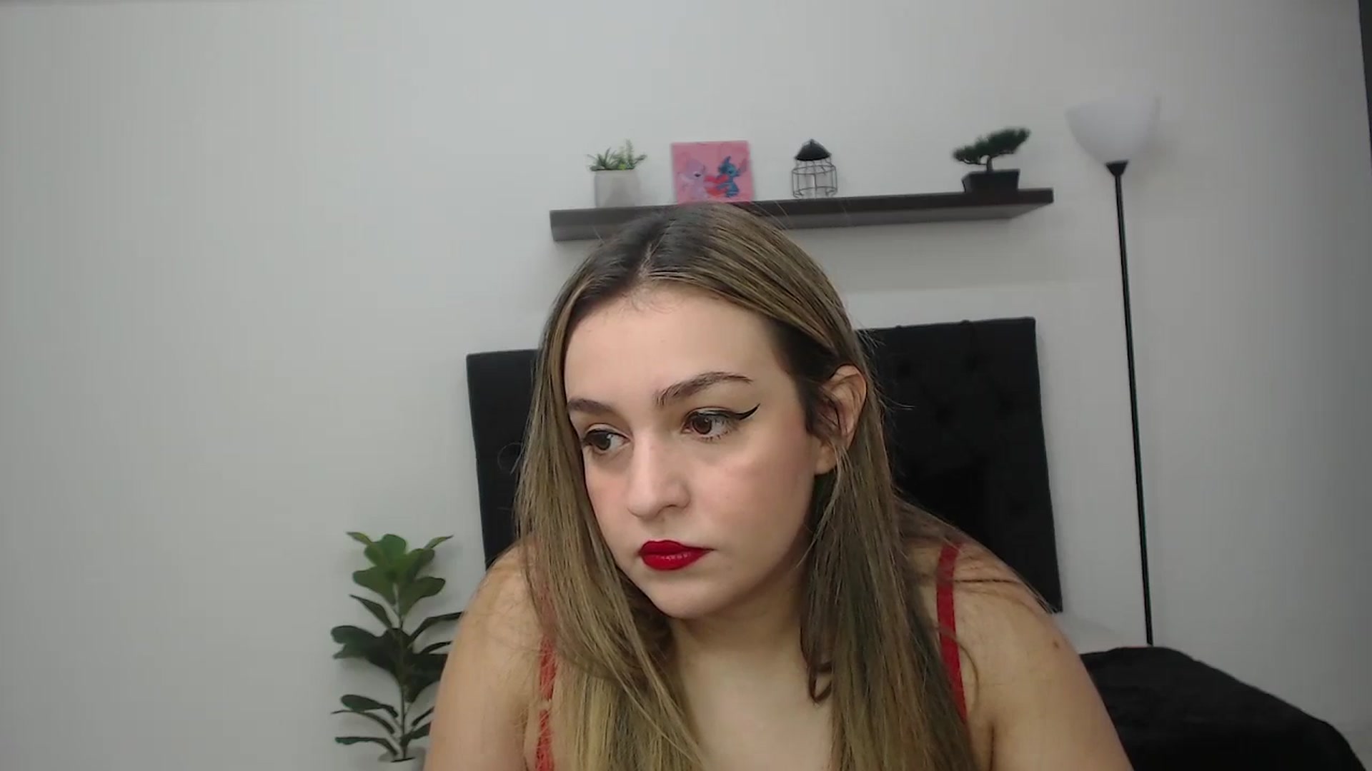 Gallery image thumbnail from CamilleDucan's myfreecams stream on, 02/04/2026, 13:54 image 6 of 20