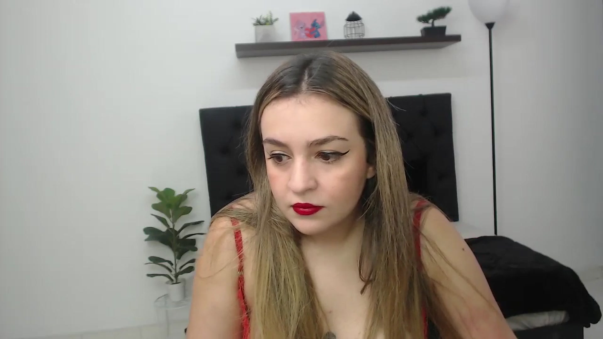 Gallery image thumbnail from CamilleDucan's myfreecams stream on, 02/04/2026, 13:54 image 12 of 20
