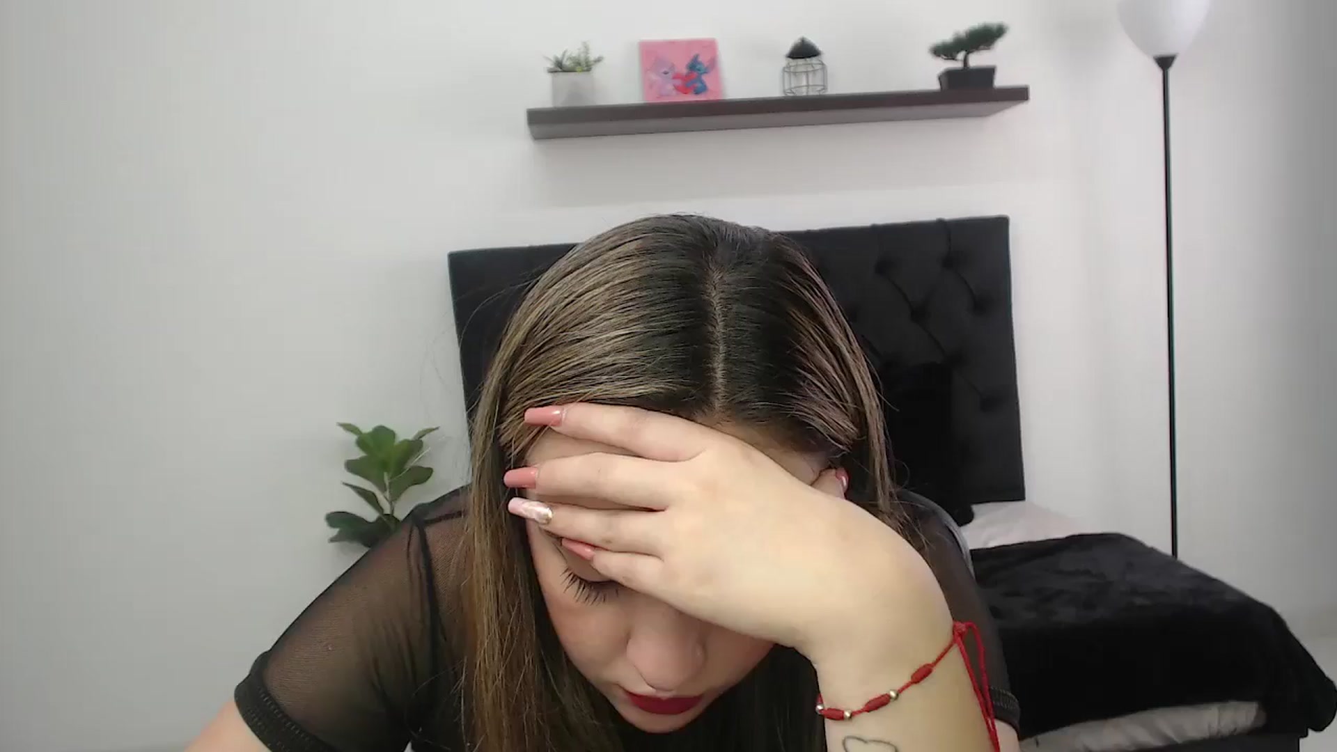 Gallery image thumbnail from CamilleDucan's myfreecams stream on, 02/05/2026, 17:02 image 3 of 20