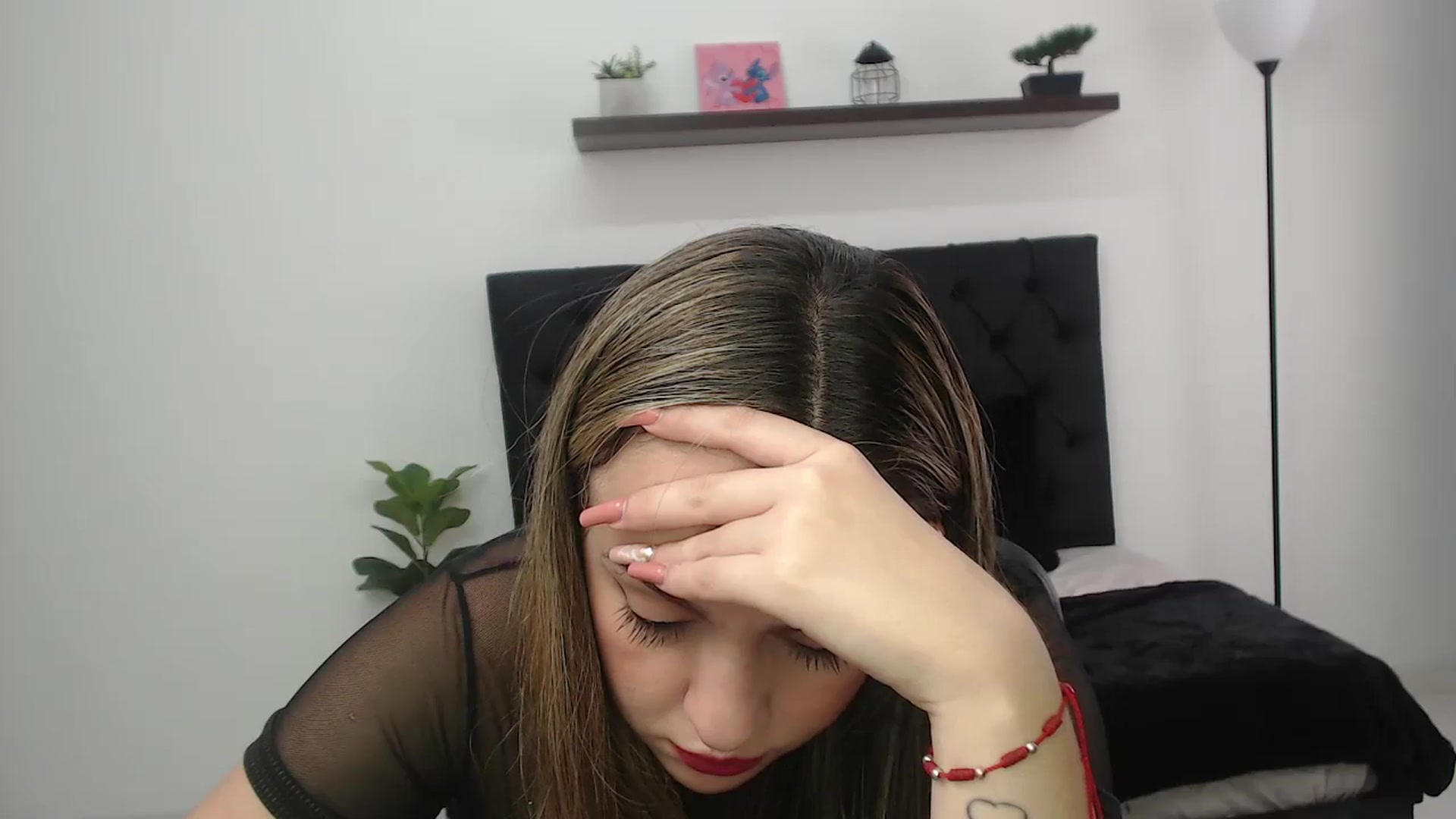 Gallery image thumbnail from CamilleDucan's myfreecams stream on, 02/05/2026, 17:02 image 5 of 20