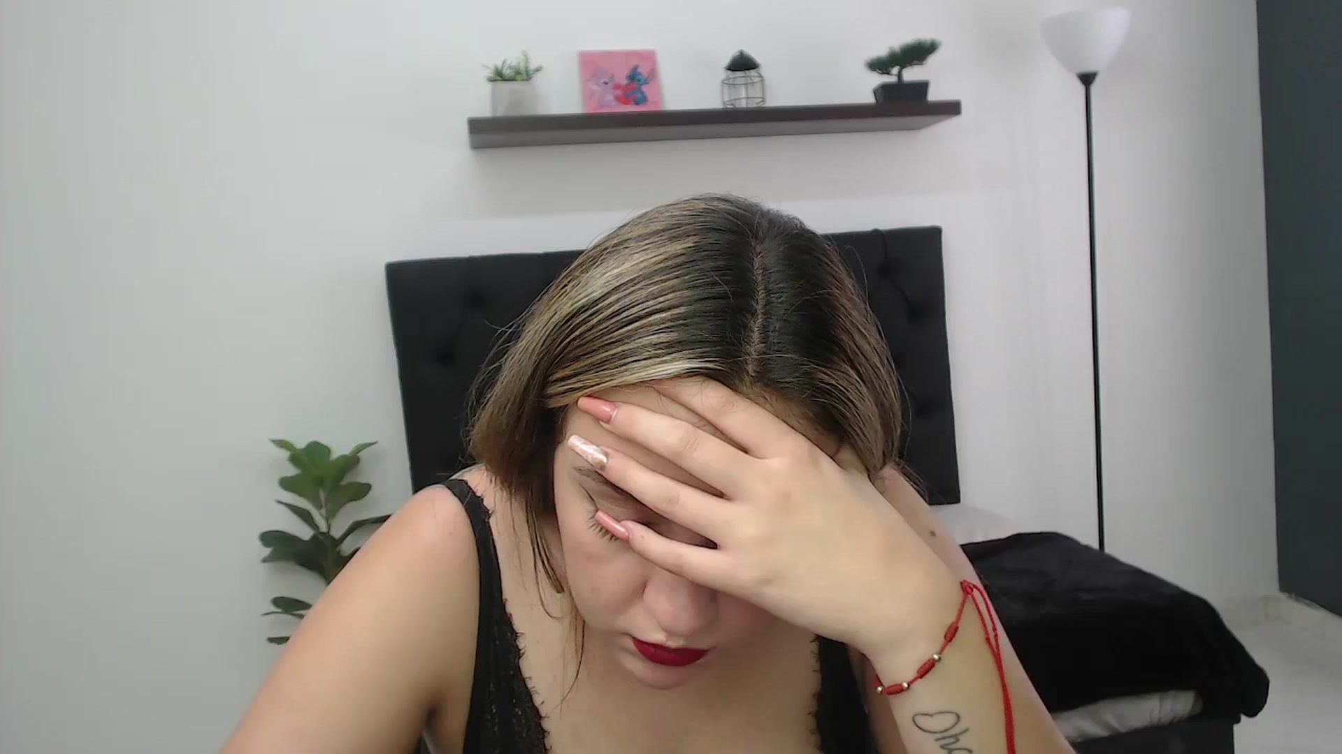 Gallery image thumbnail from CamilleDucan's myfreecams stream on, 02/07/2026, 18:08 image 9 of 20