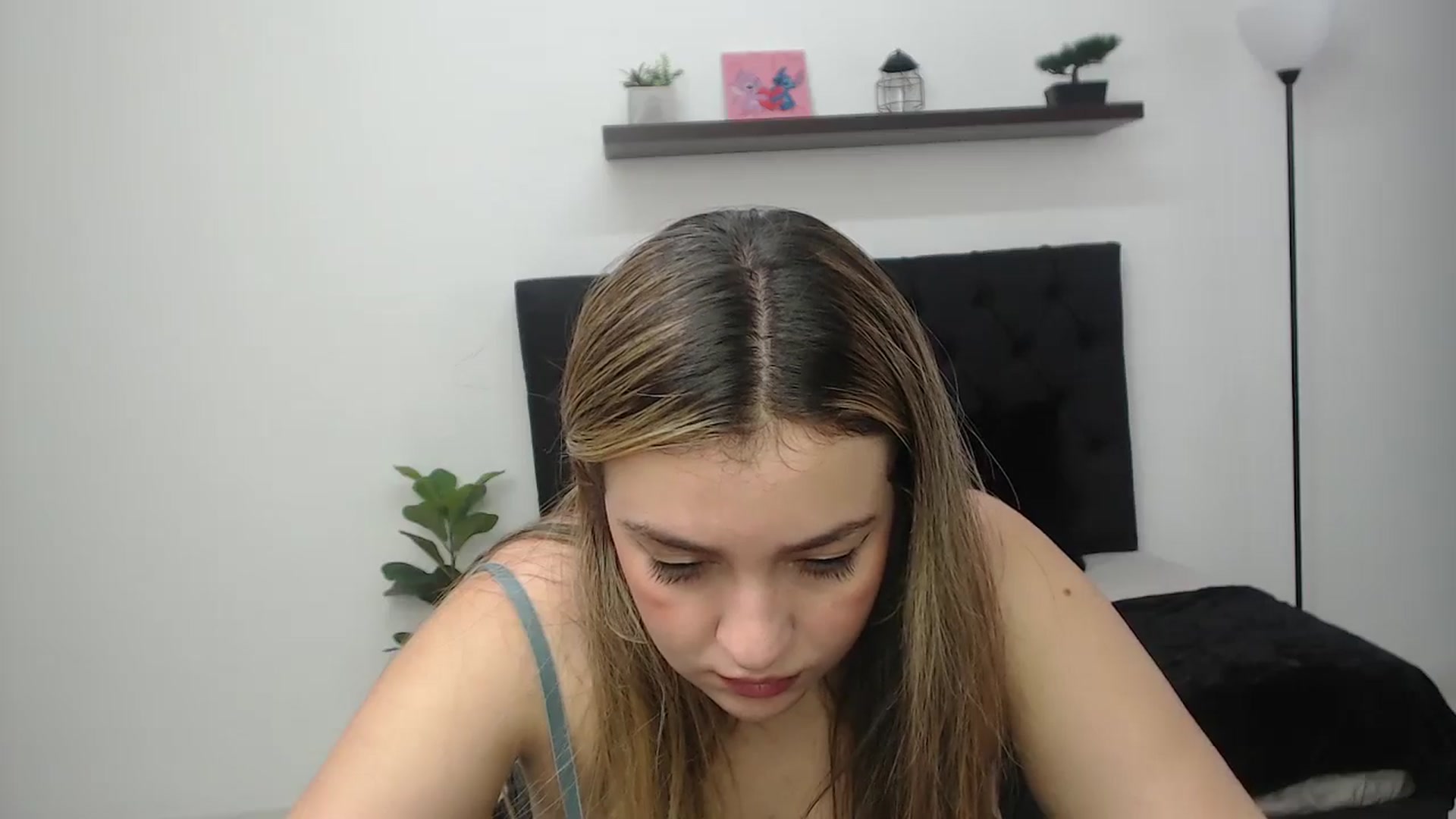 Gallery image thumbnail from CamilleDucan's myfreecams stream on, 02/11/2026, 18:59 image 3 of 20