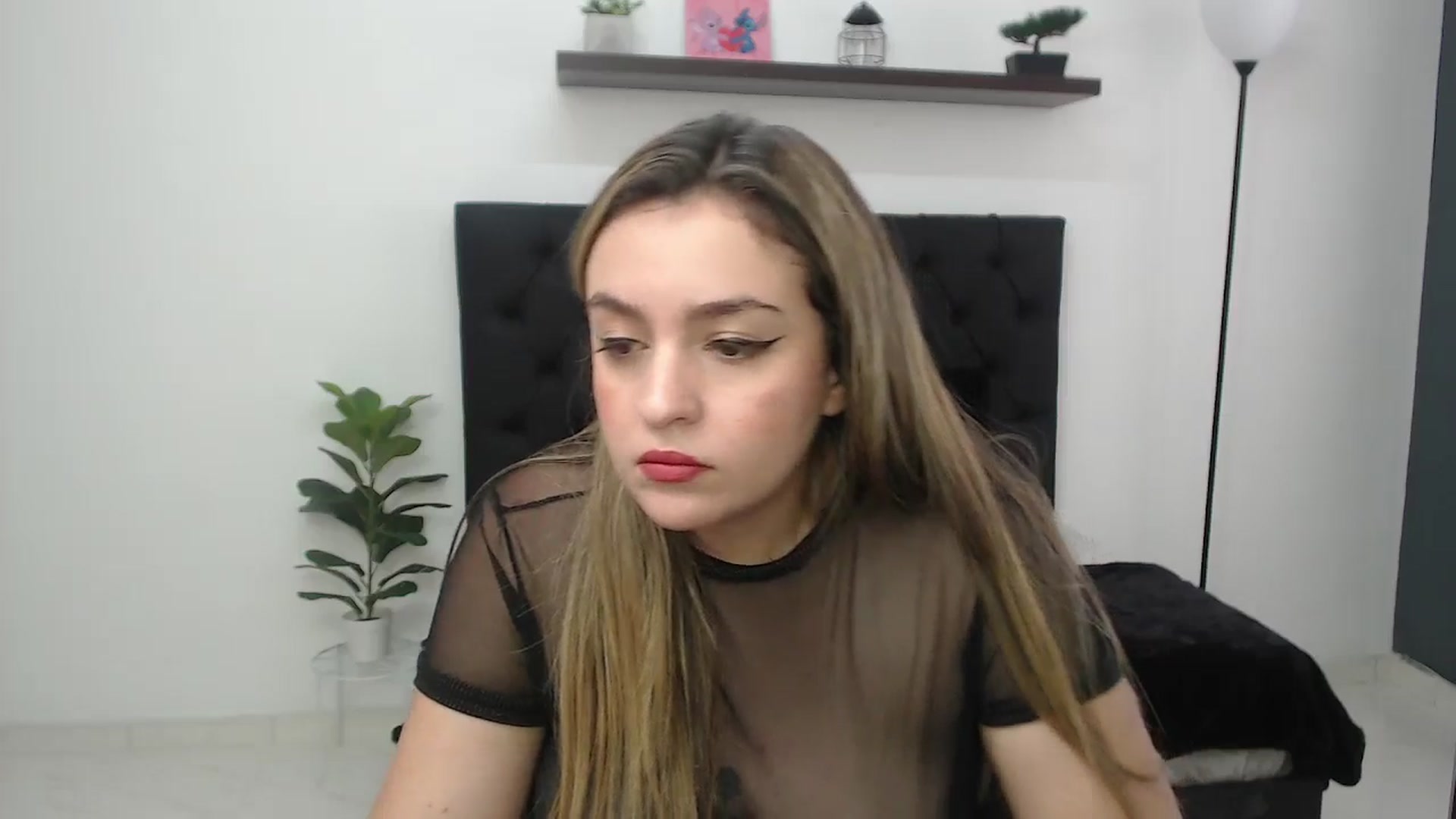 Gallery image thumbnail from CamilleDucan's myfreecams stream on, 02/12/2026, 15:56 image 5 of 20