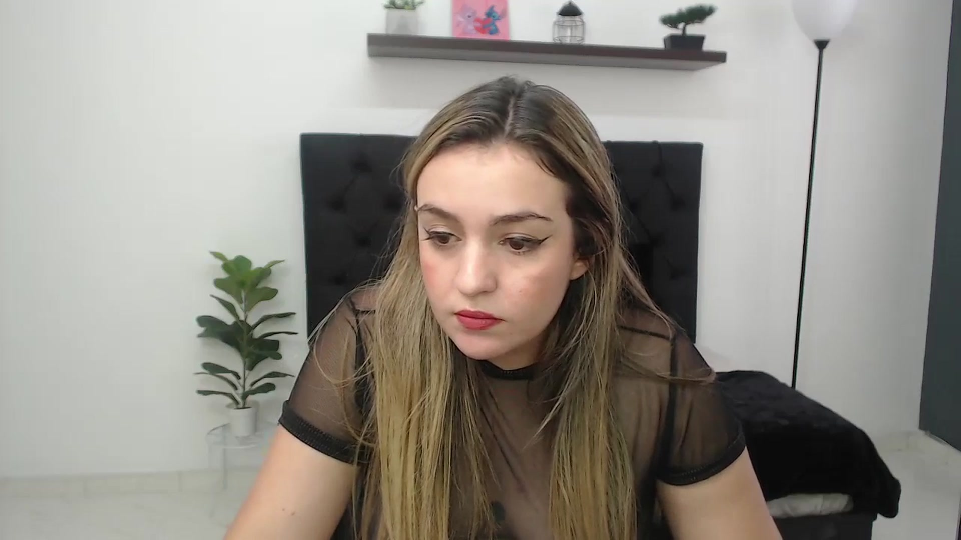 Gallery image thumbnail from CamilleDucan's myfreecams stream on, 02/12/2026, 15:56 image 19 of 20