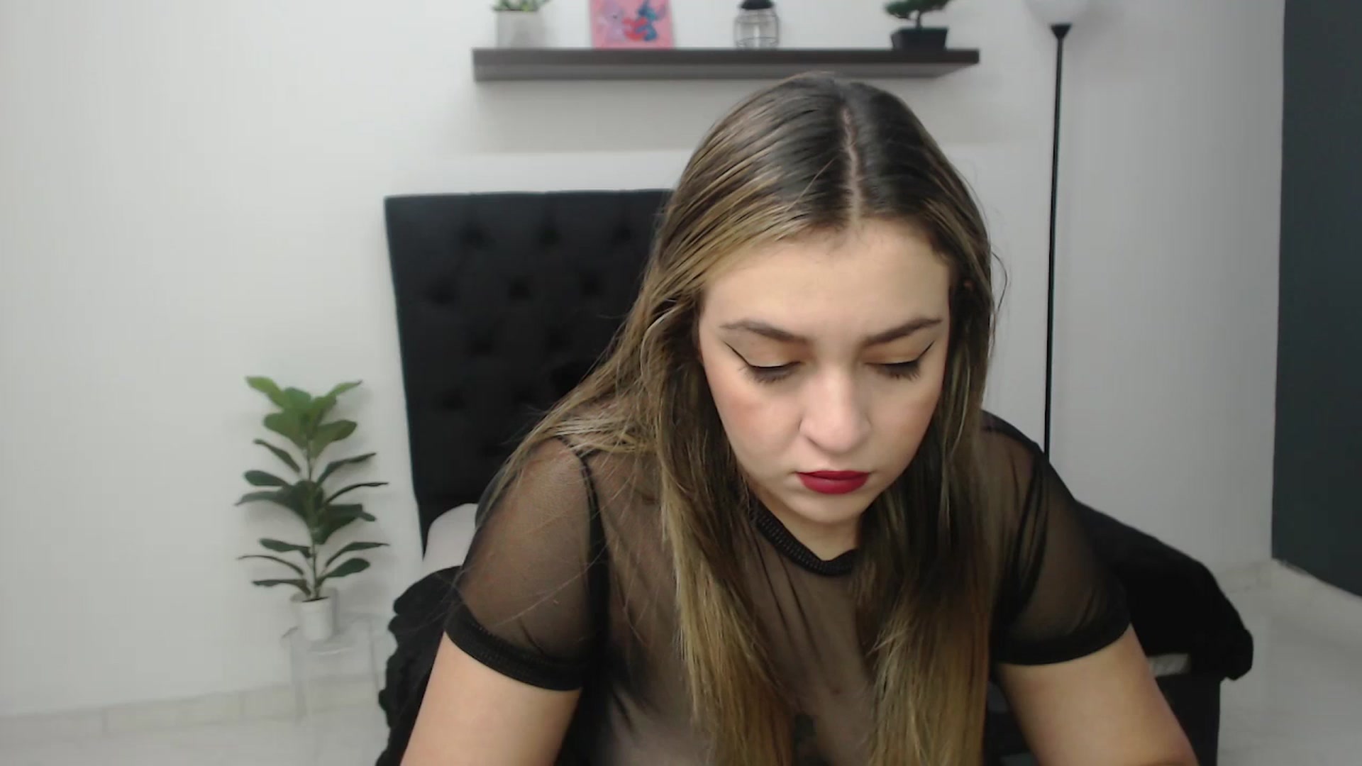 Gallery image thumbnail from CamilleDucan's myfreecams stream on, 02/19/2026, 13:32 image 4 of 20