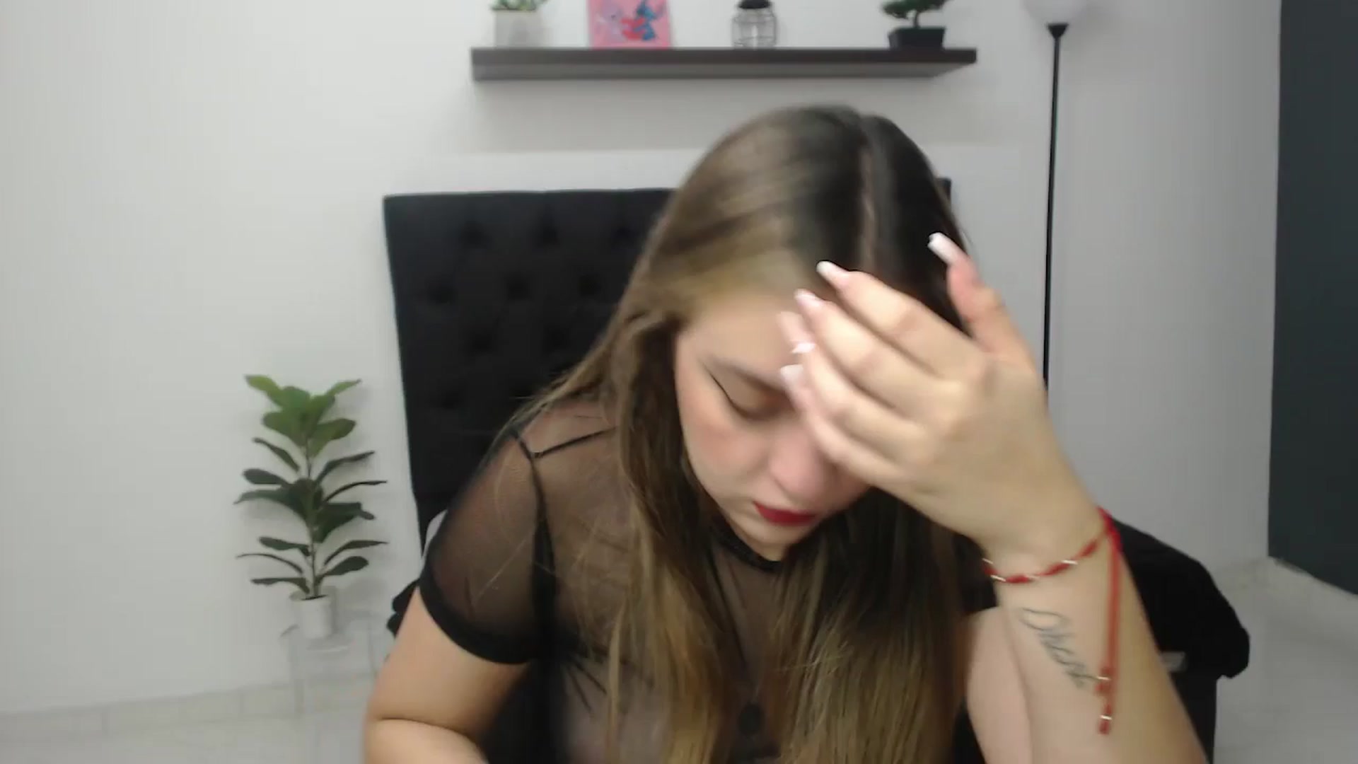 Gallery image thumbnail from CamilleDucan's myfreecams stream on, 02/19/2026, 13:32 image 13 of 20