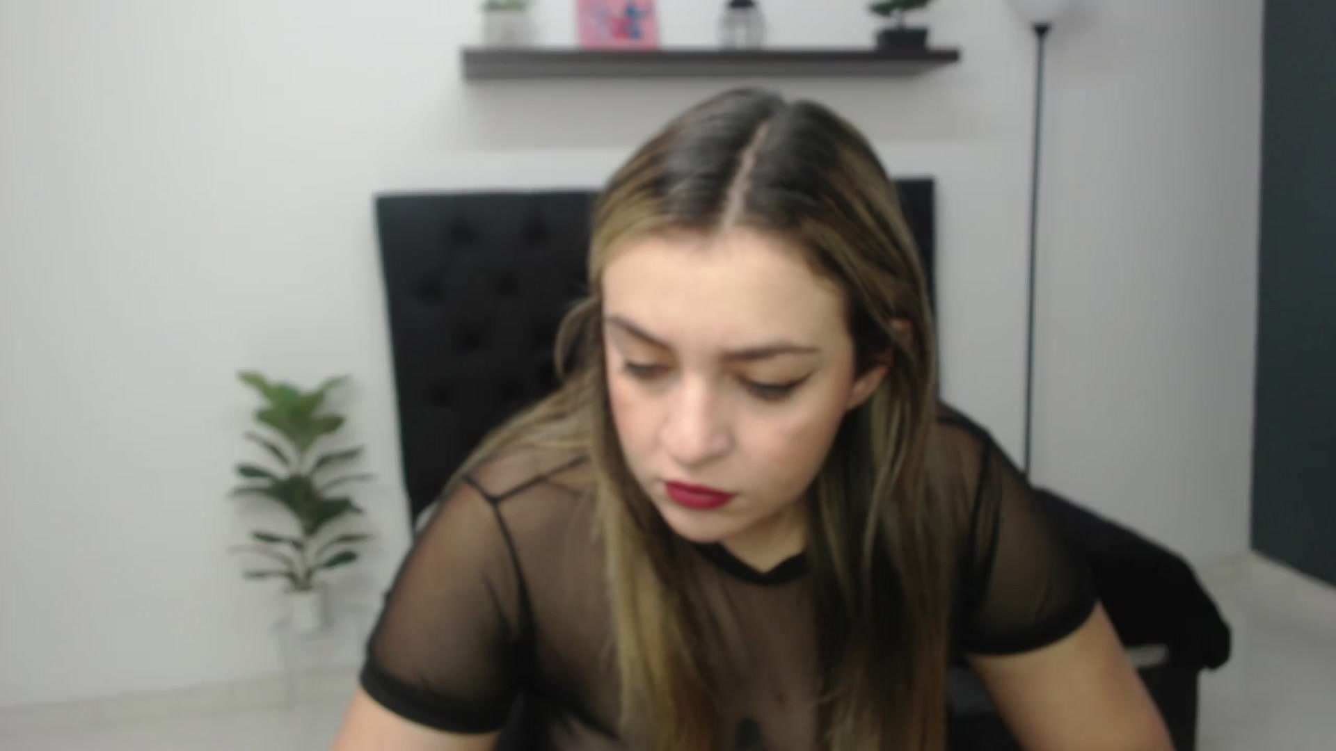 Gallery image thumbnail from CamilleDucan's myfreecams stream on, 02/19/2026, 13:32 image 3 of 20