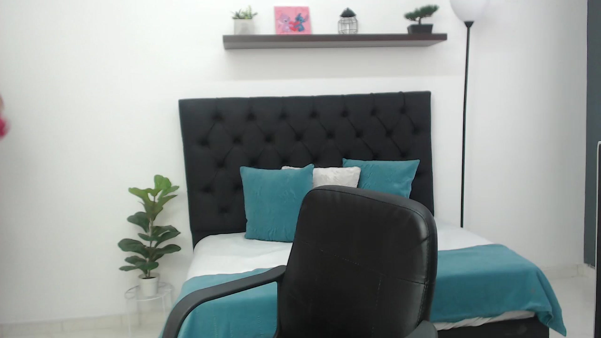 Gallery image thumbnail from CamilleDucan's myfreecams stream on, 02/23/2026, 17:51 image 19 of 20