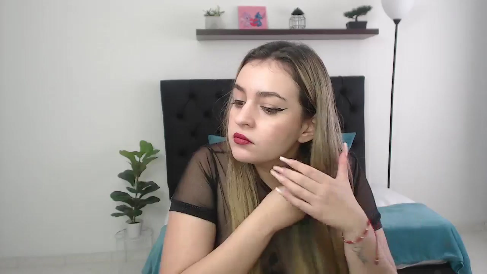 Gallery image thumbnail from CamilleDucan's myfreecams stream on, 02/26/2026, 15:45 image 11 of 20