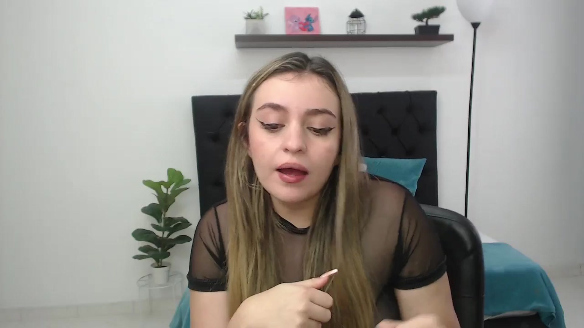 Gallery image thumbnail from CamilleDucan's myfreecams stream on, 02/26/2026, 18:06 image 5 of 20