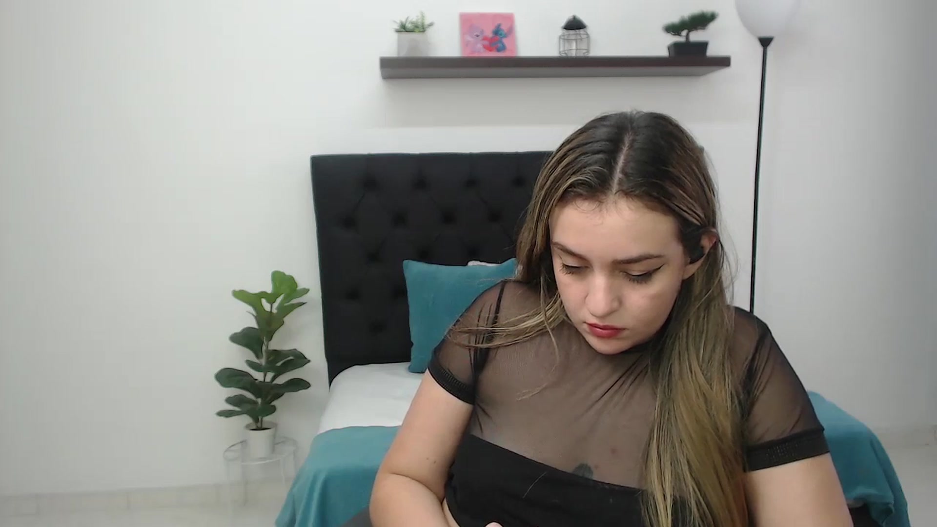 Gallery image thumbnail from CamilleDucan's myfreecams stream on, 02/26/2026, 18:06 image 17 of 20